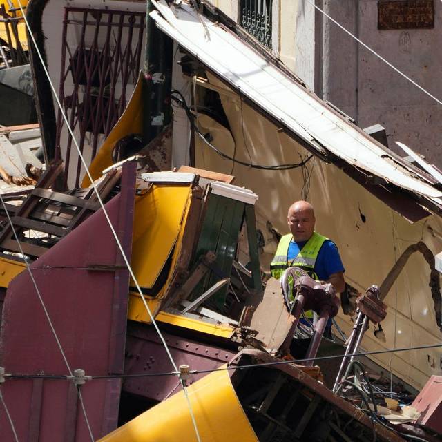 Nach Standseilbahn-Unfall in Lissabon