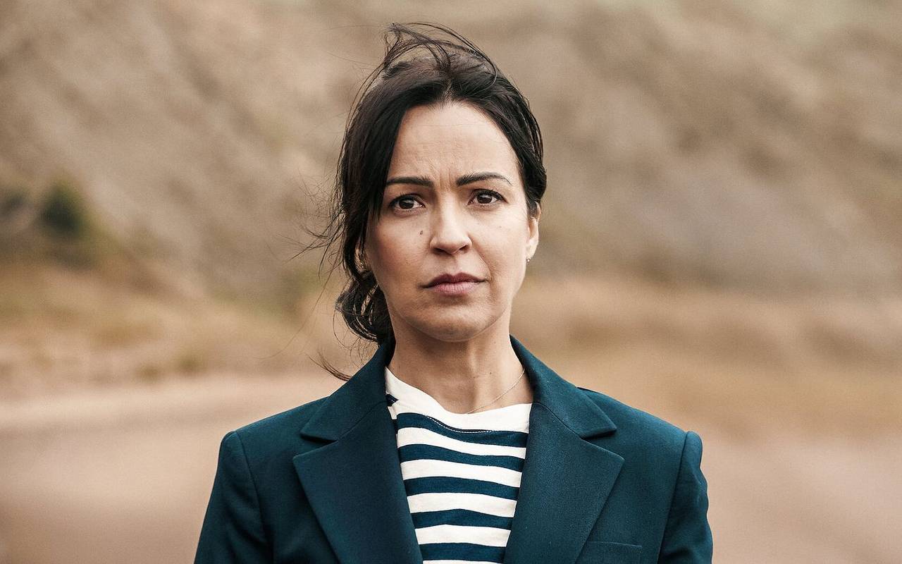 Ángela steht am Scheideweg.