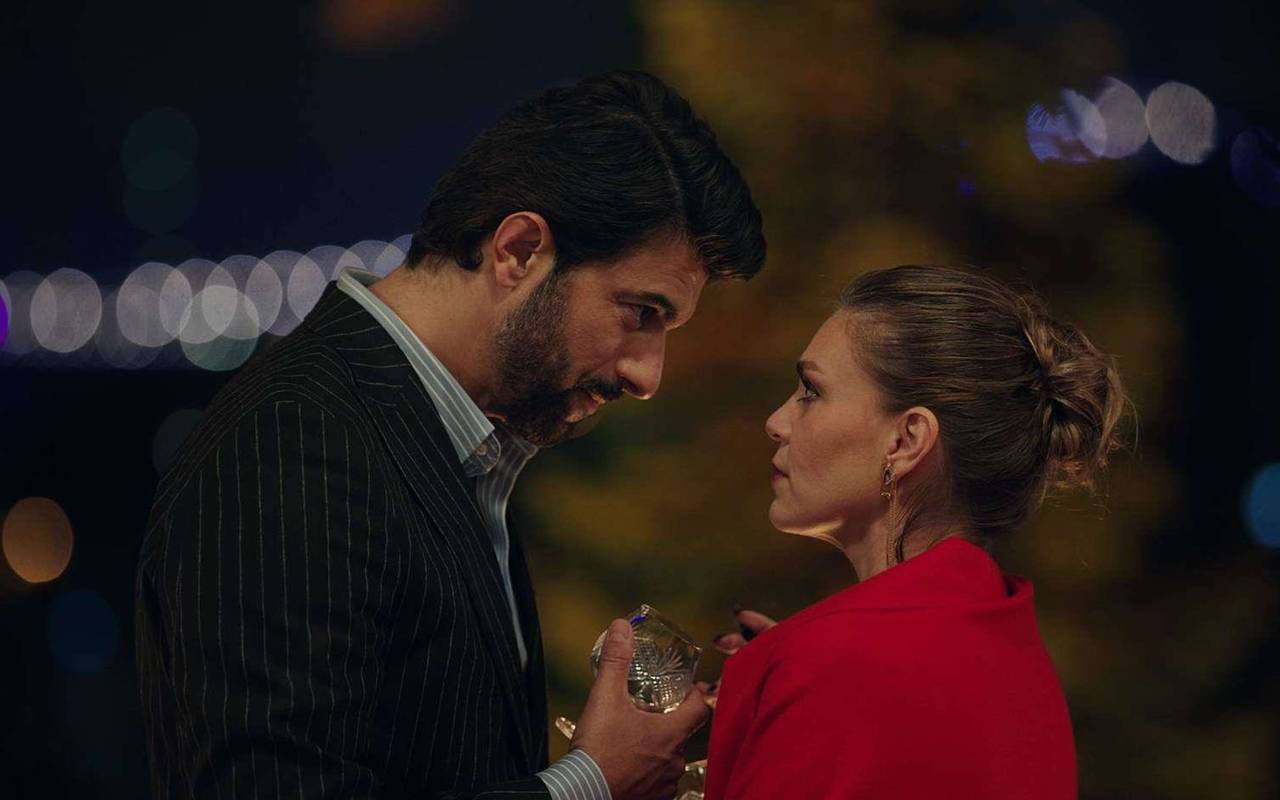 Osman und Nihan kommen sich näher.