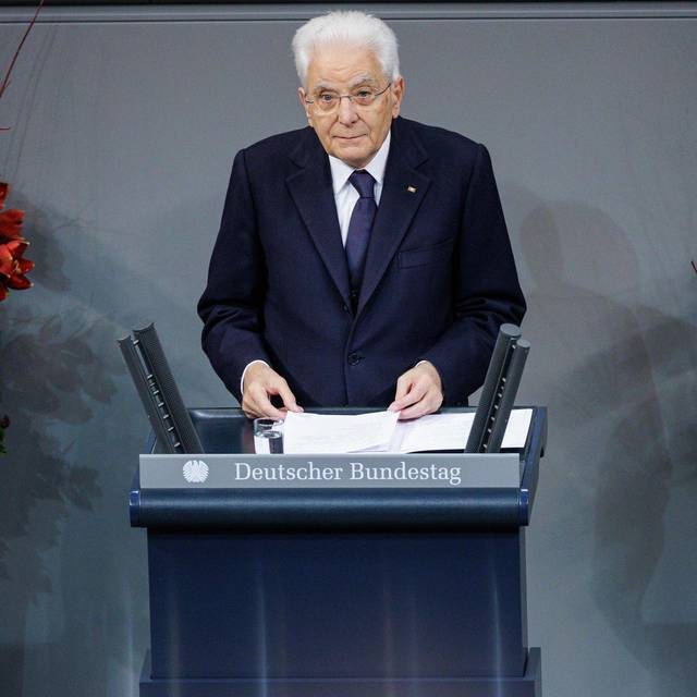 Gedenkveranstaltungen am Volkstrauertag in Berlin - Bundestag