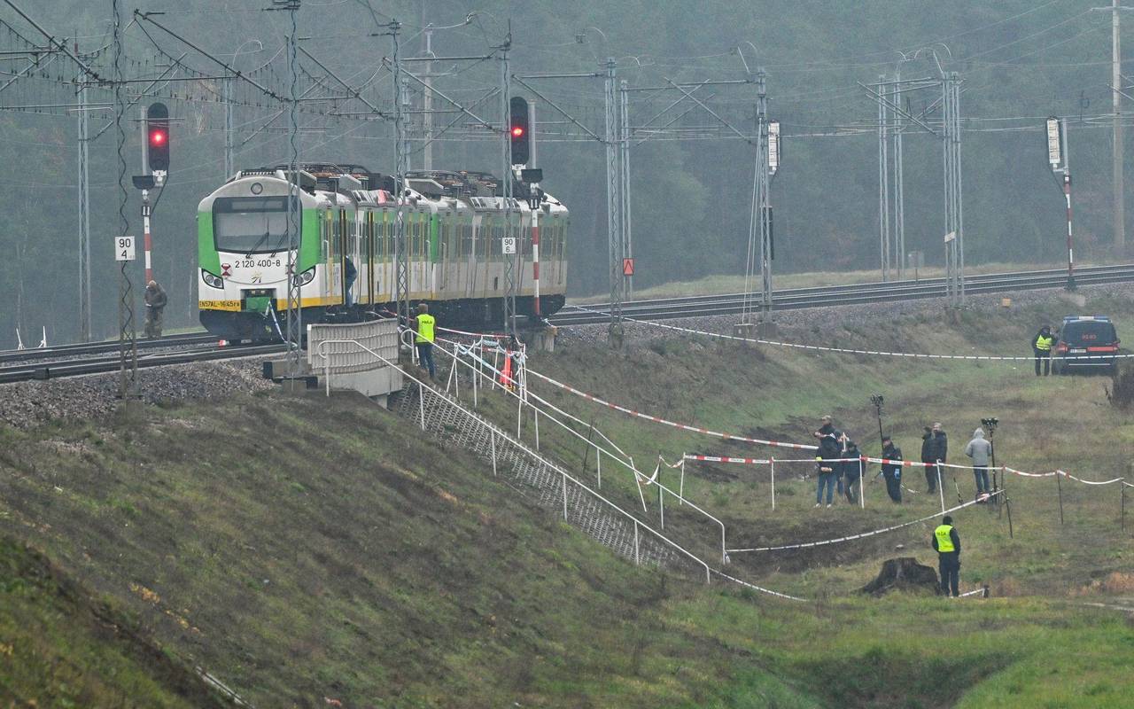Bahnstrecke in Polen durch Sabotage beschädigt