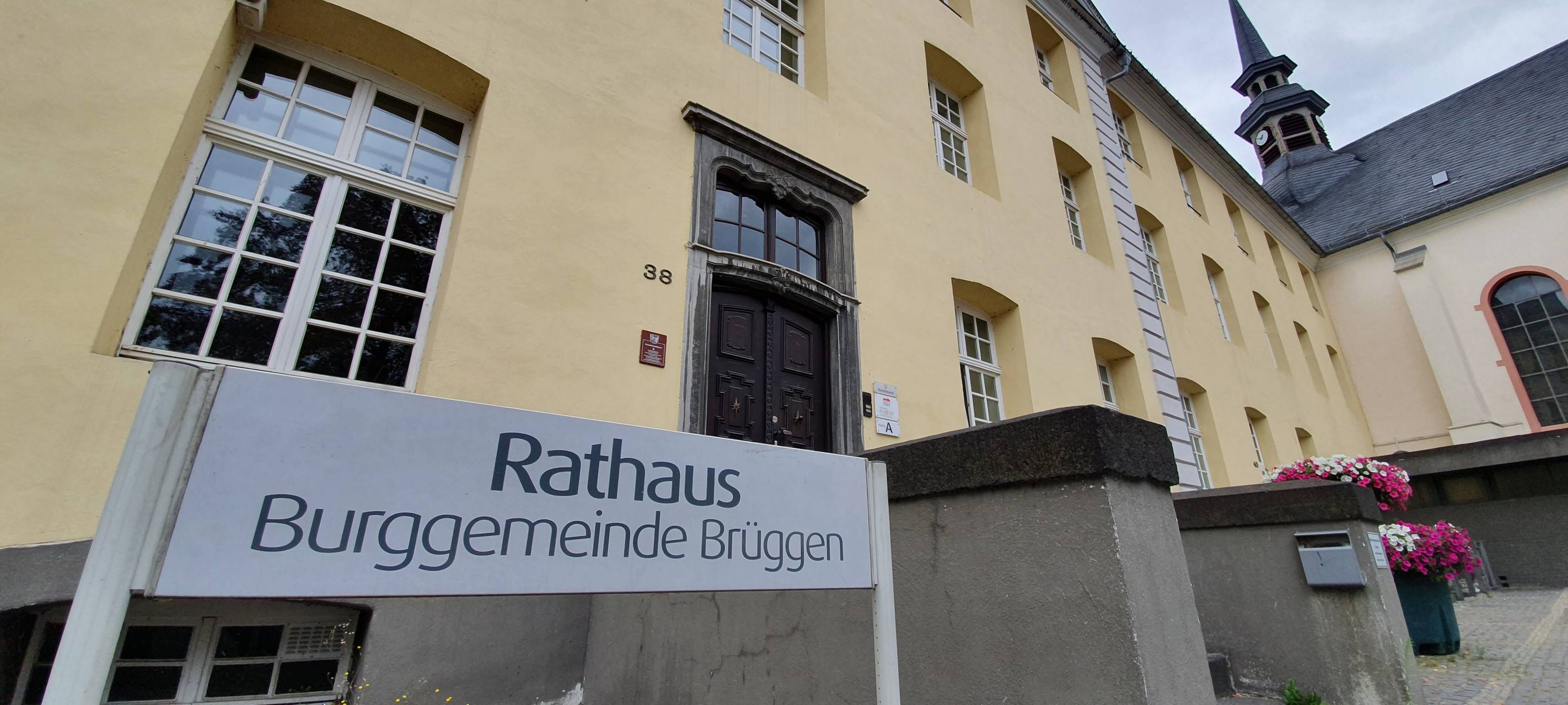 Brüggen plant Steuersenkung