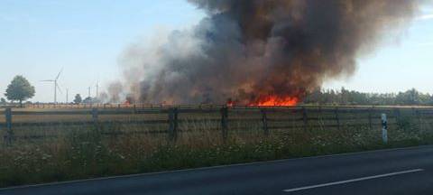 Großbrand auf Kempener Feld