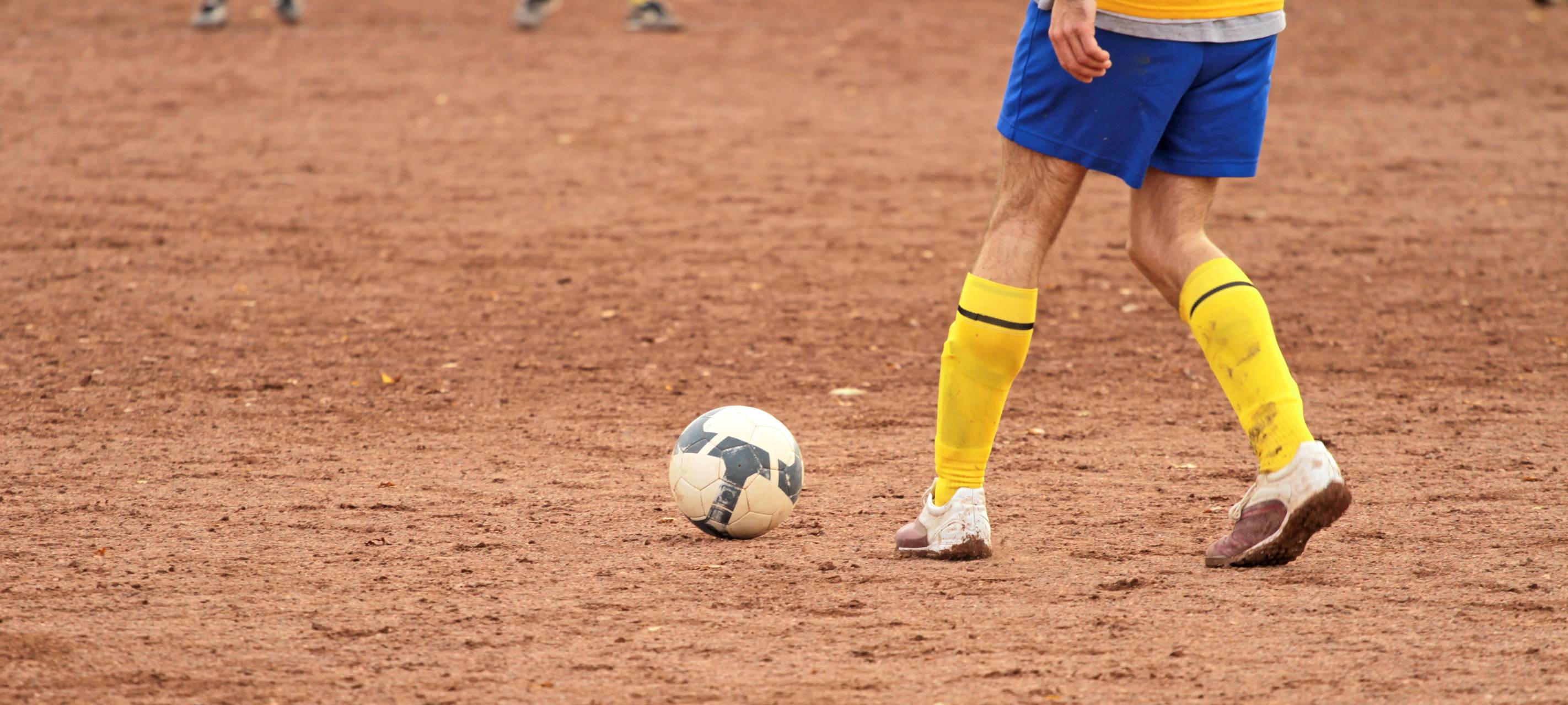 Vater schlägt 15-jährigen Fußballspieler