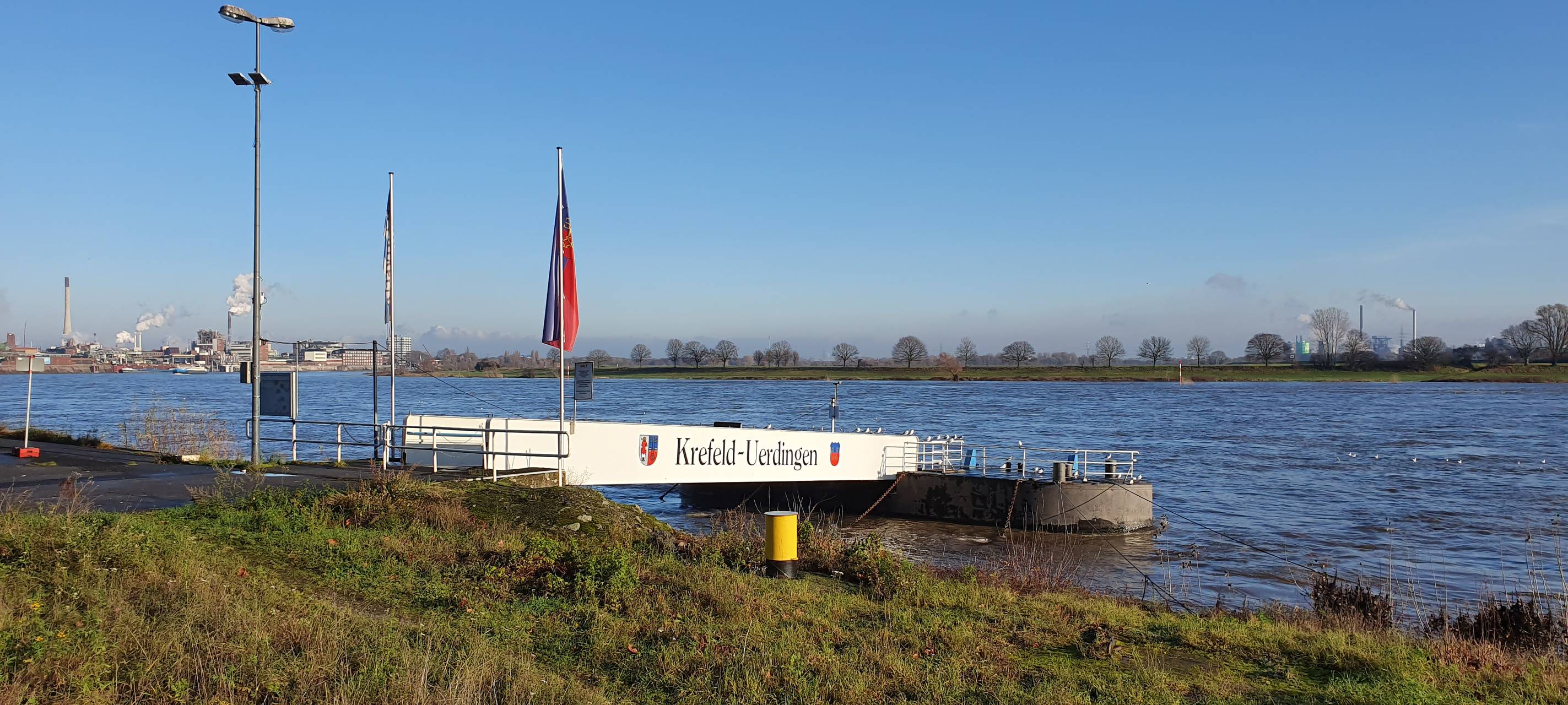 Suche nach Mikroplastik im Rhein