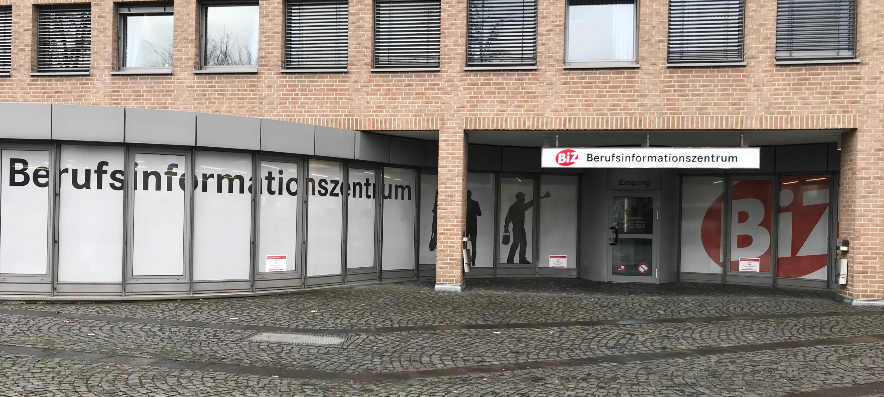 Ausbildung gesucht? Check-in-Day in Krefeld