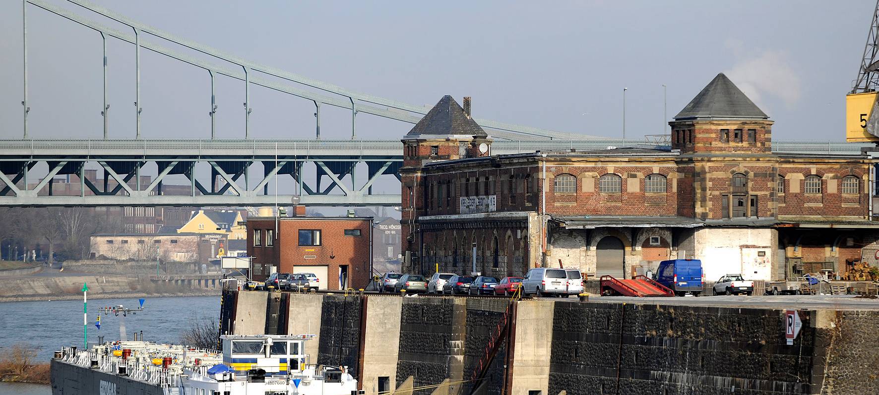 Krefelder Hafen beteiligt sich am Projekt "Häfen NRW 4.0"