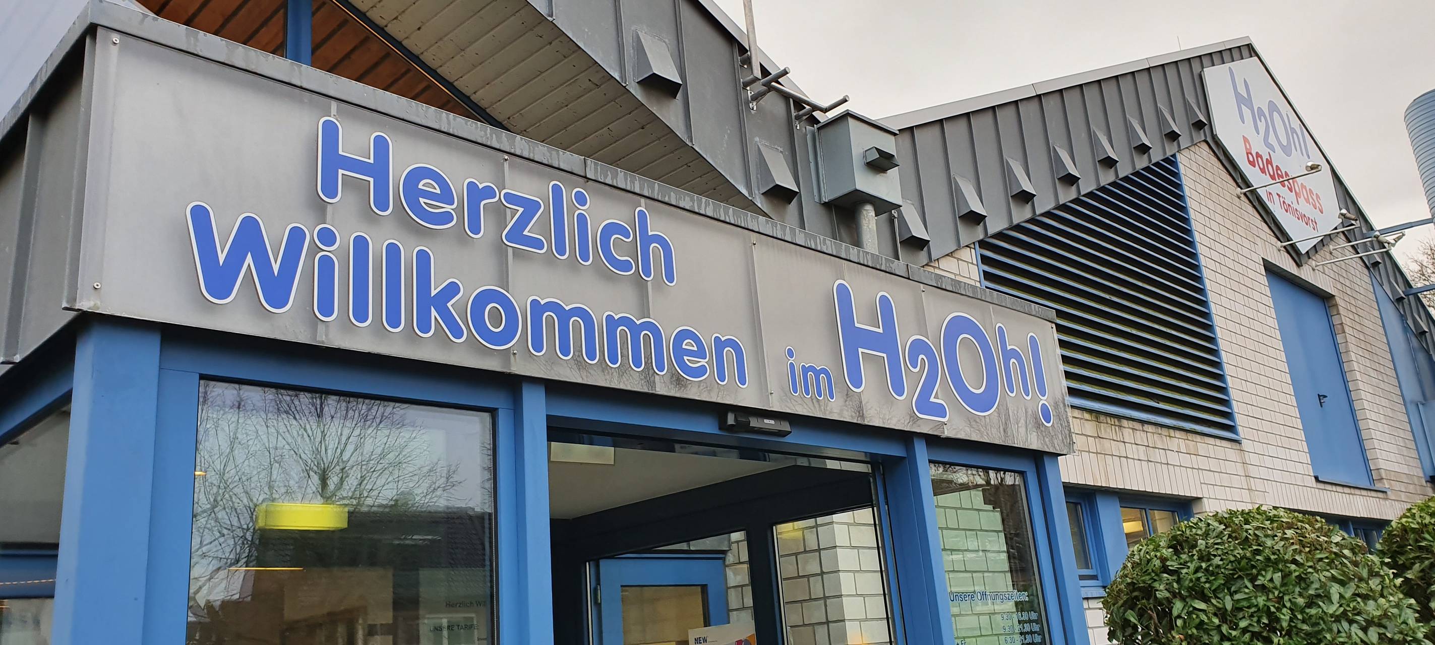 Weitere Schwimmbäder öffnen