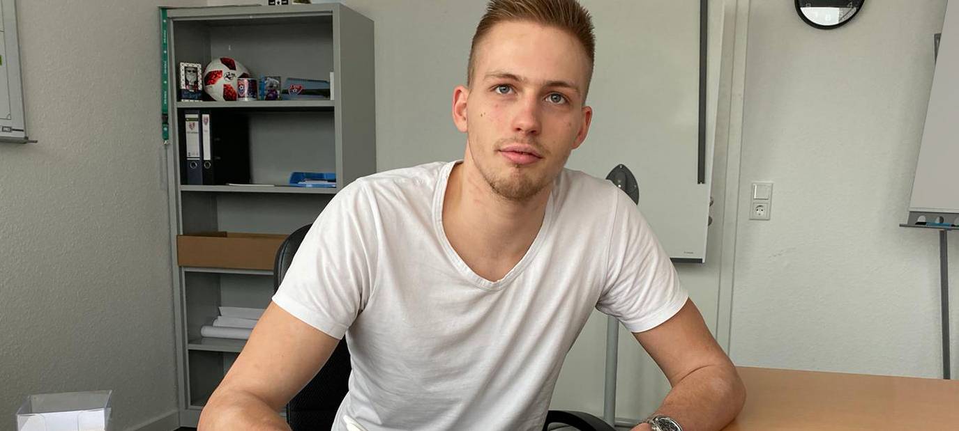 Profivertrag für U19-Torhüter des KFC