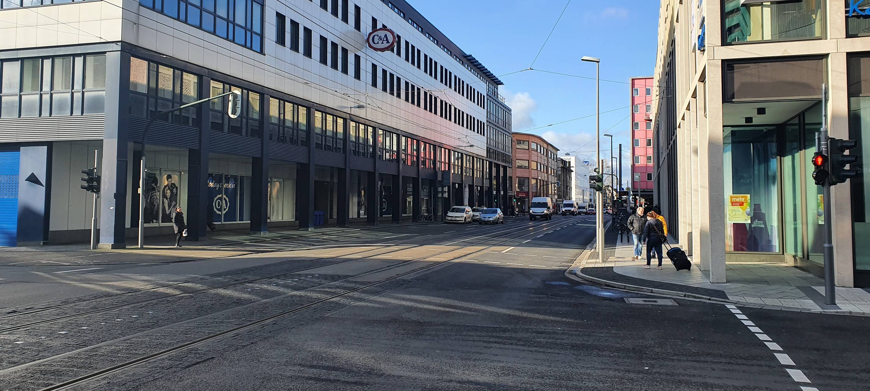 Sankt-Anton-Straße stadteinwärts gesperrt