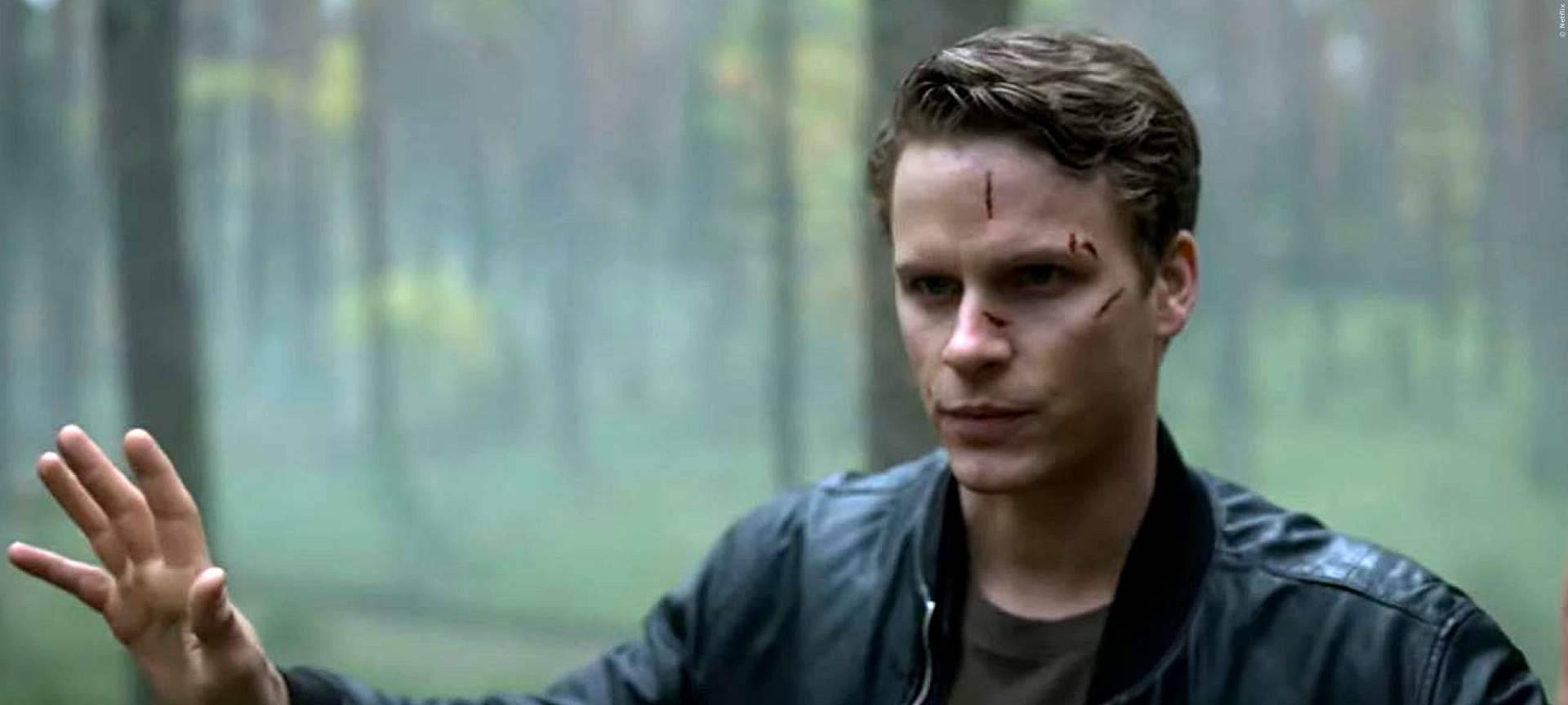 Wallander ist verletzt.