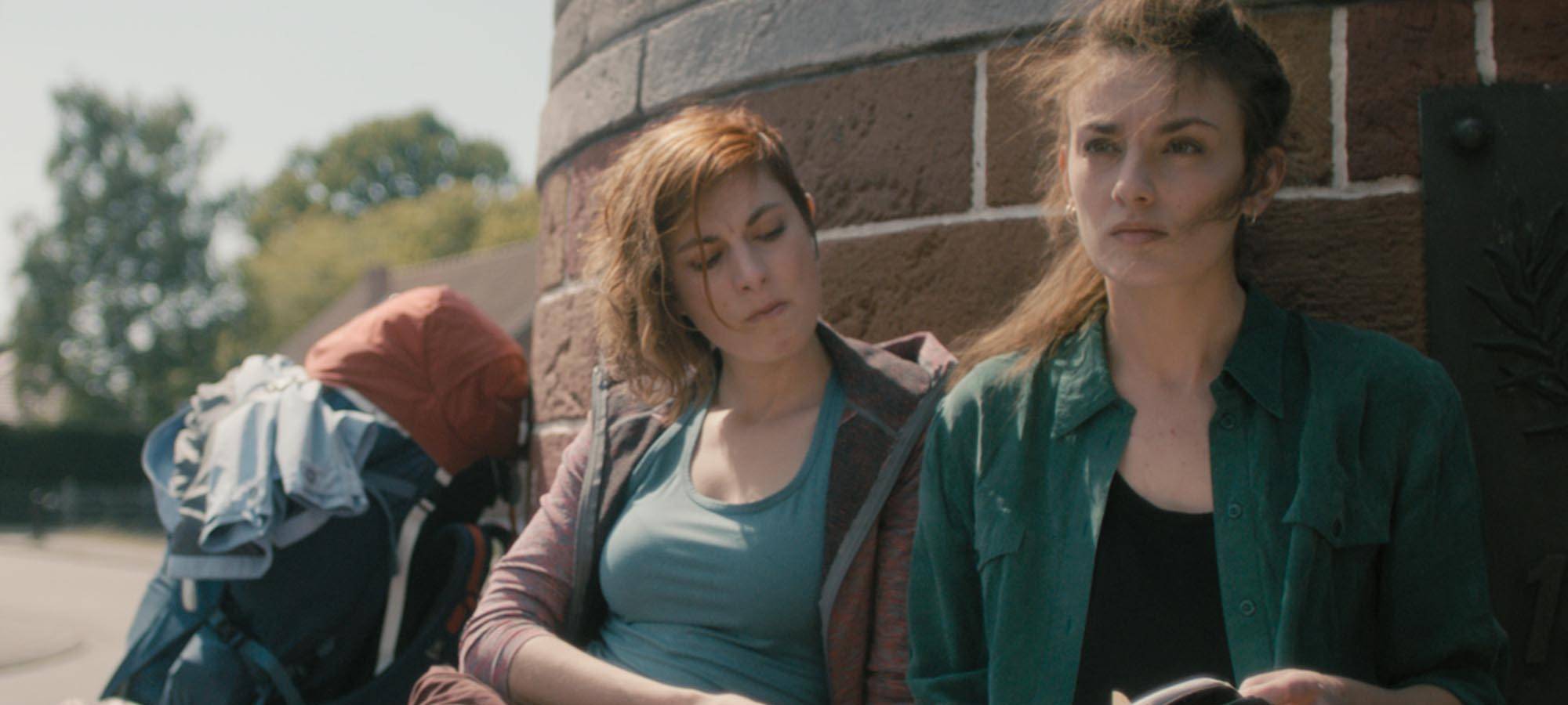 Lisas Freunde auf dem Wanderweg.