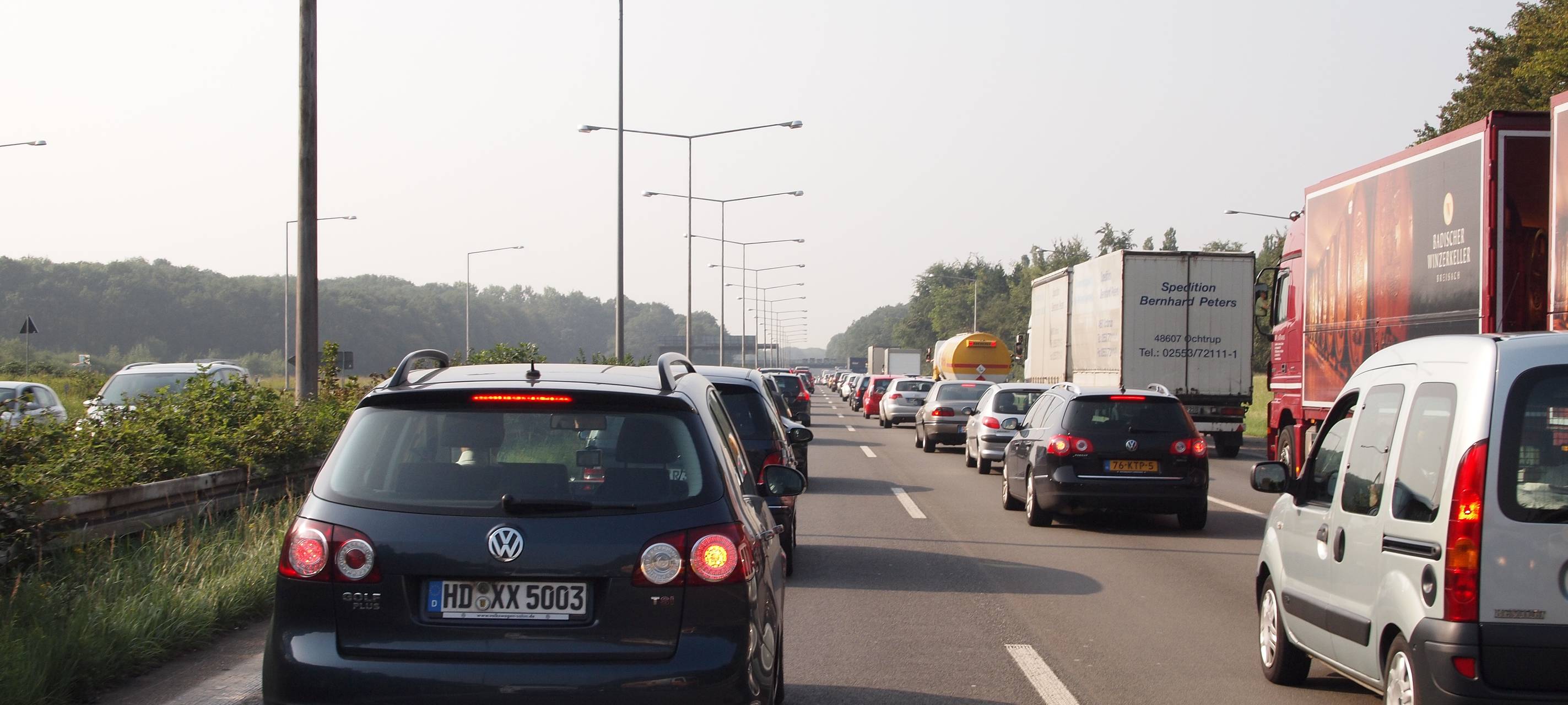 Niederrhein: Staus vor dem langen Wochenende
