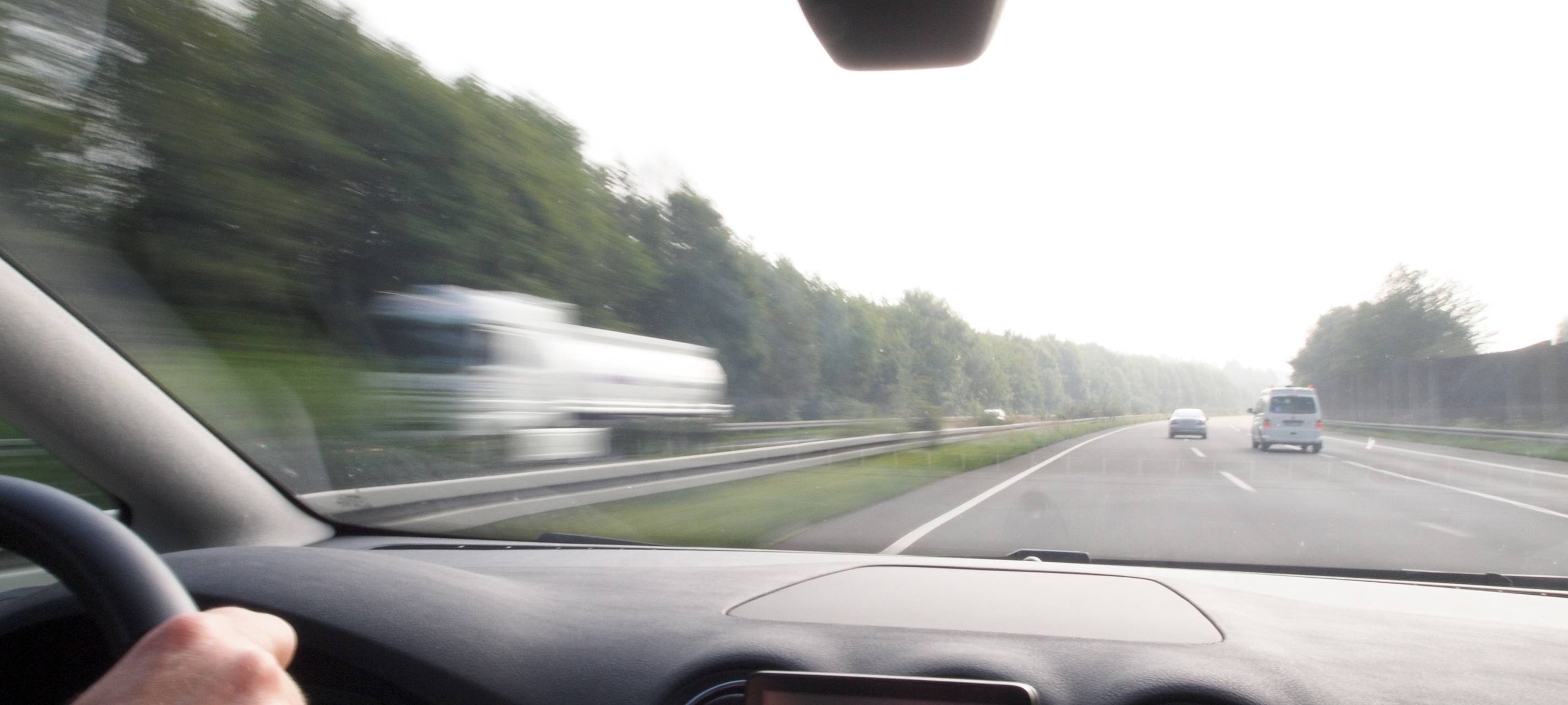 Kein Lkw-Überholverbot auf der A61