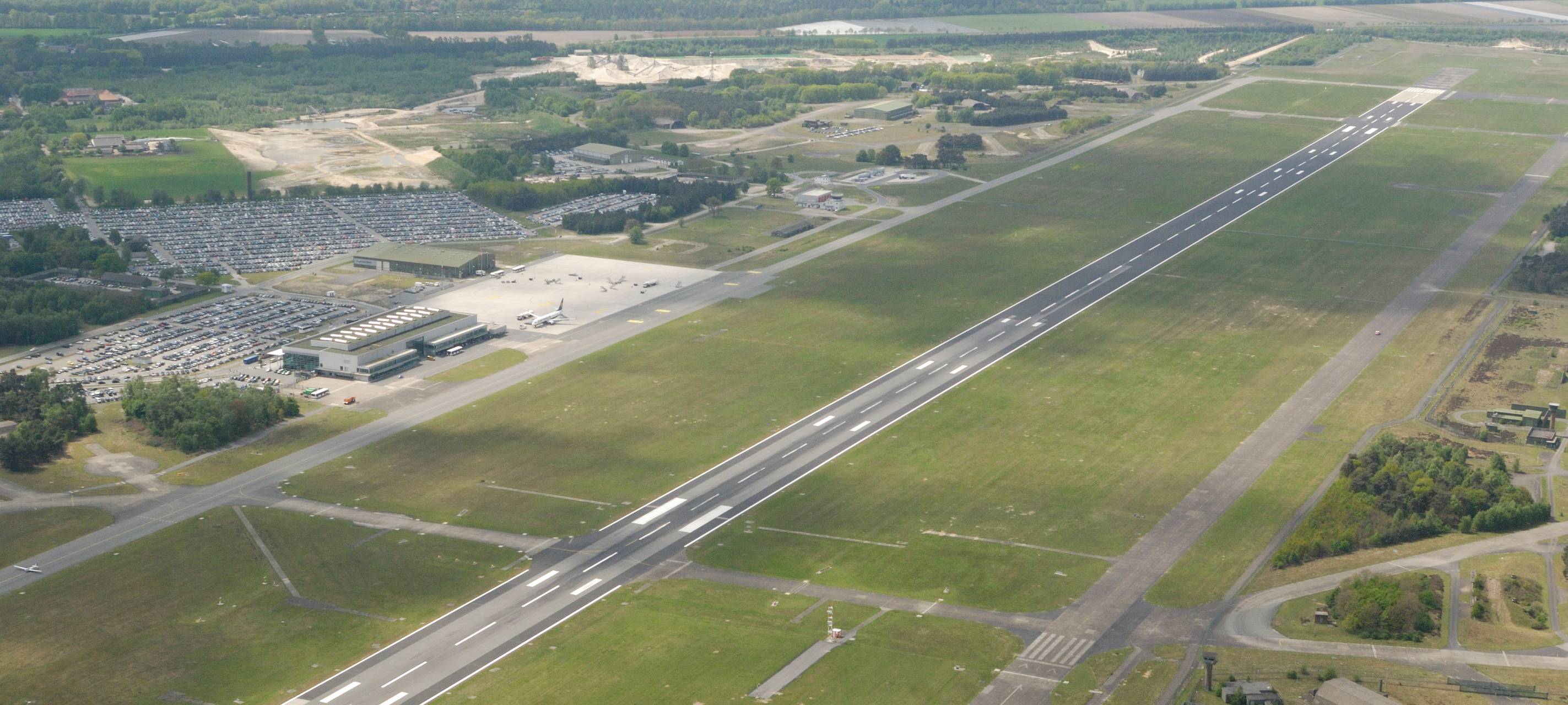Bauchlandung am Flughafen Weeze
