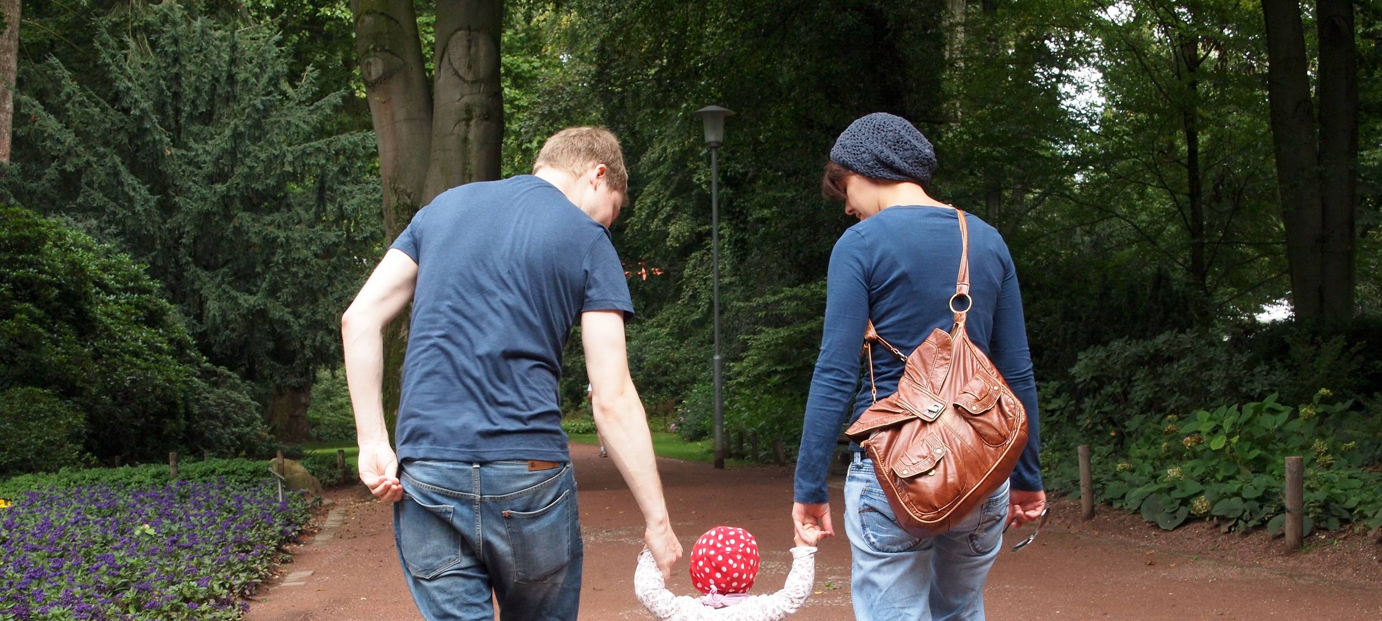 Väter am Niederrhein beziehen immer öfter Elterngeld