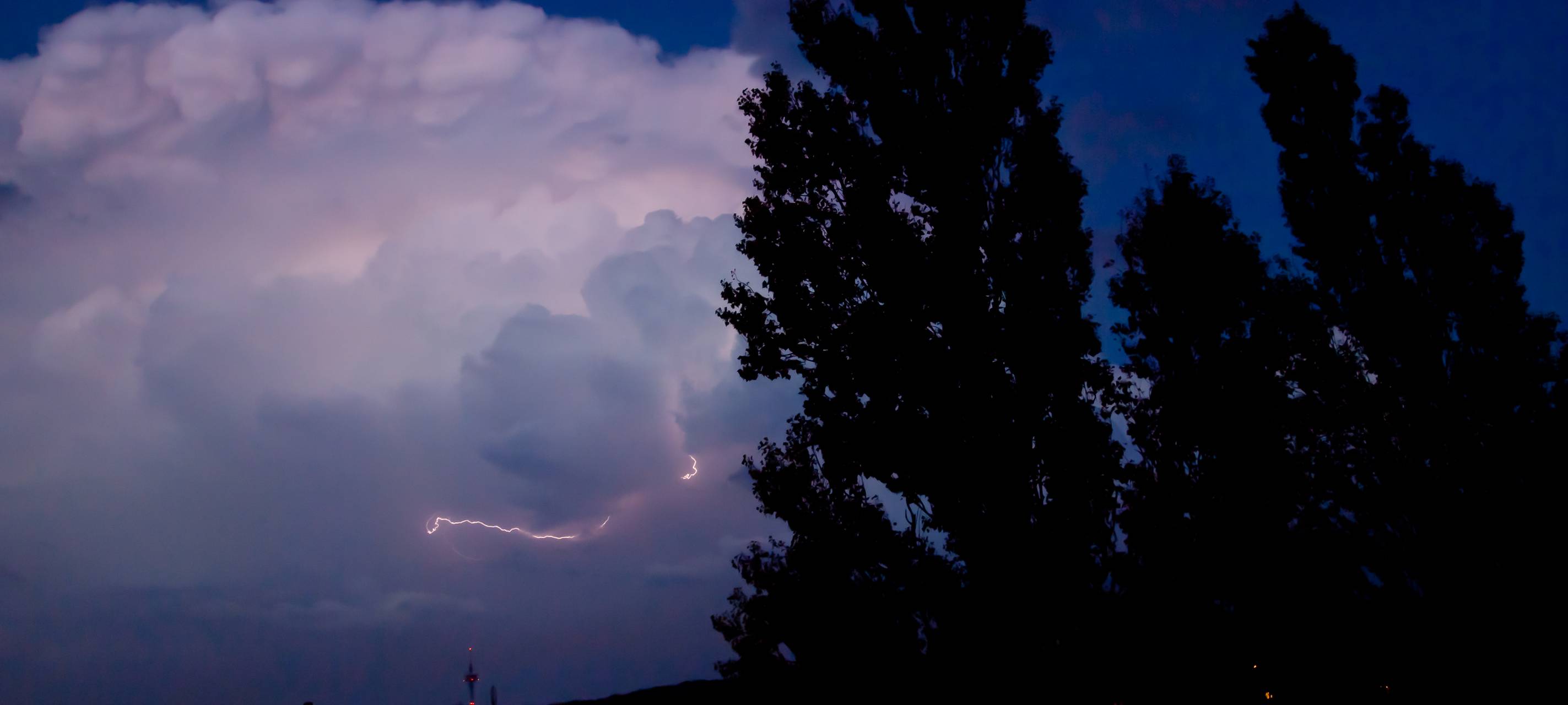 Weitere Unwetter am Niederrhein erwartet