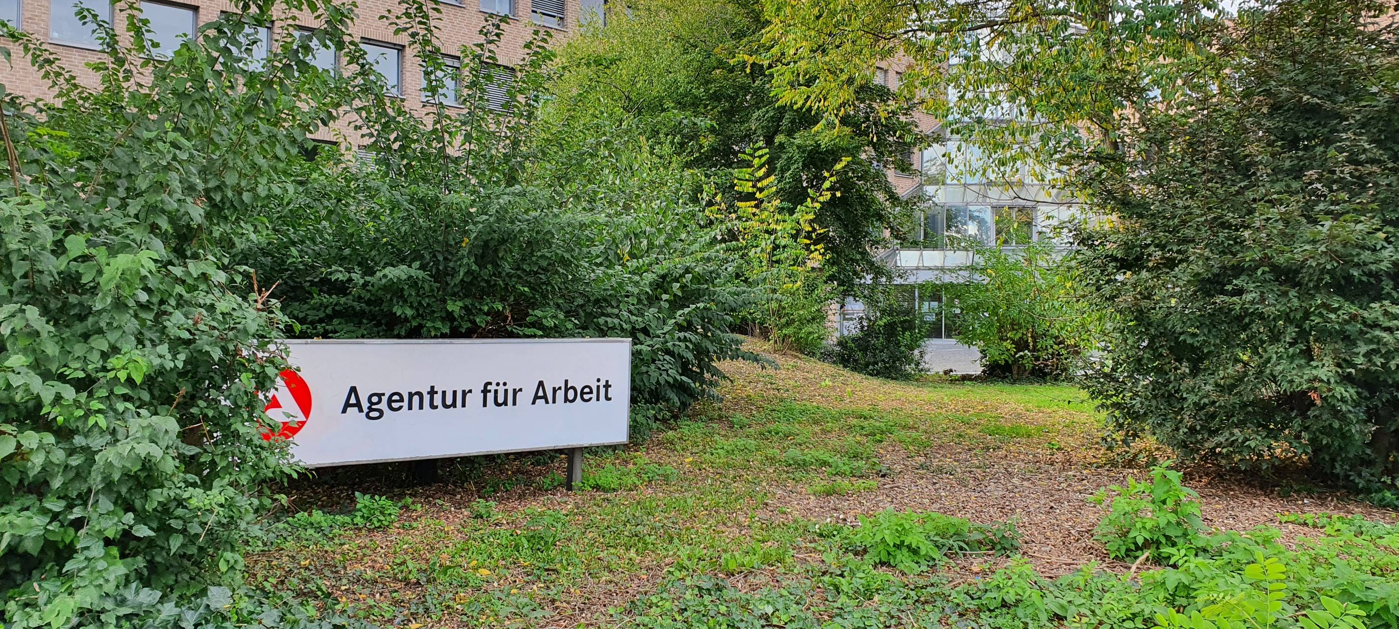 Arbeitslosenzahl am Niederrhein gestiegen