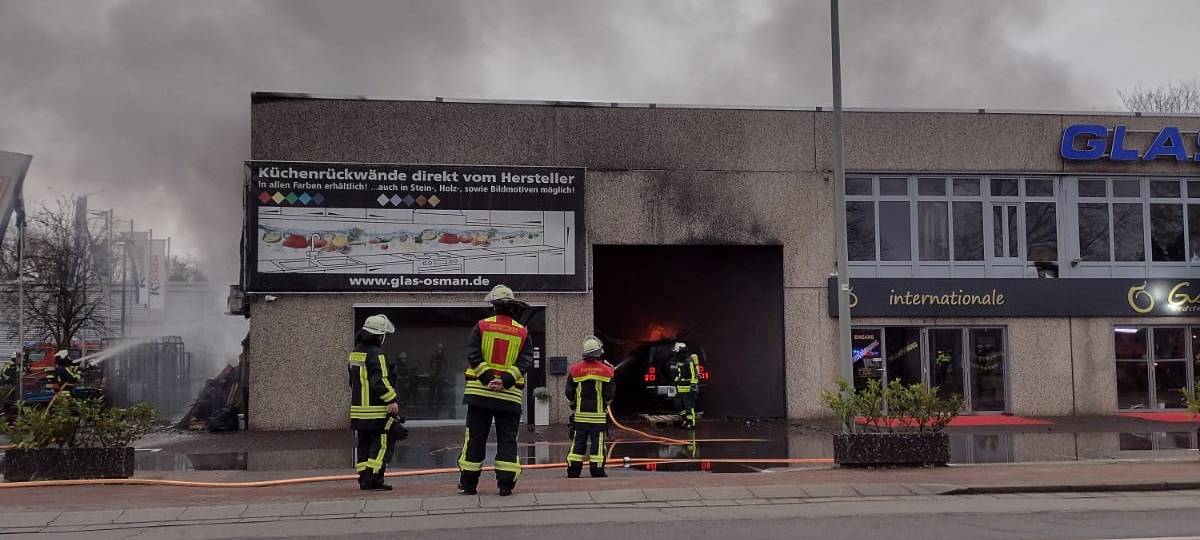 Großbrand in Krefeld-Oppum