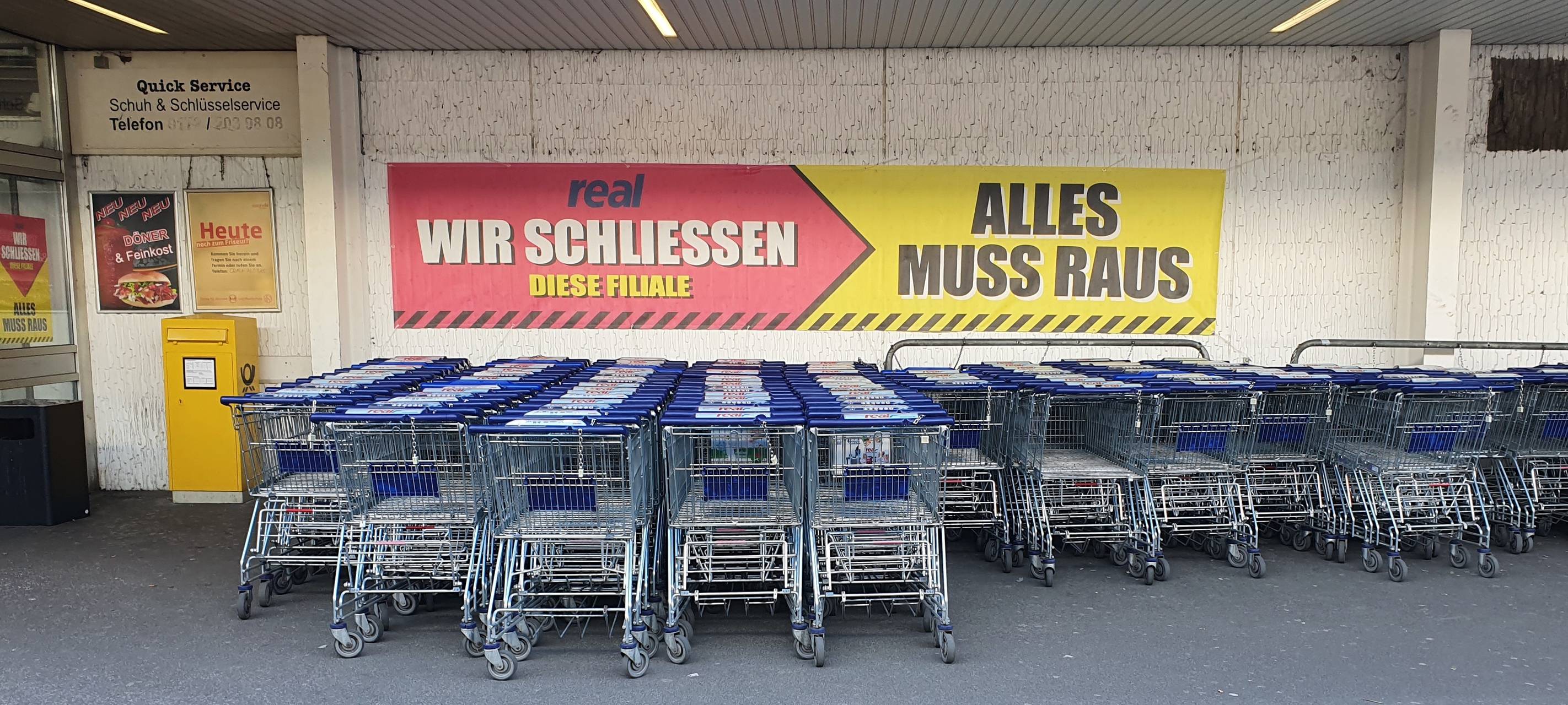 Tönisvorst/Krefeld: Letzte real-Märkte schließen