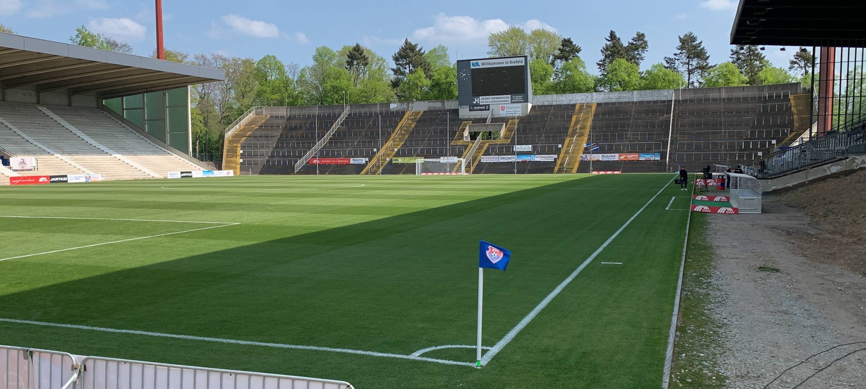 Risikospiel beim KFC - Heimspiele auch für KEV und HSG