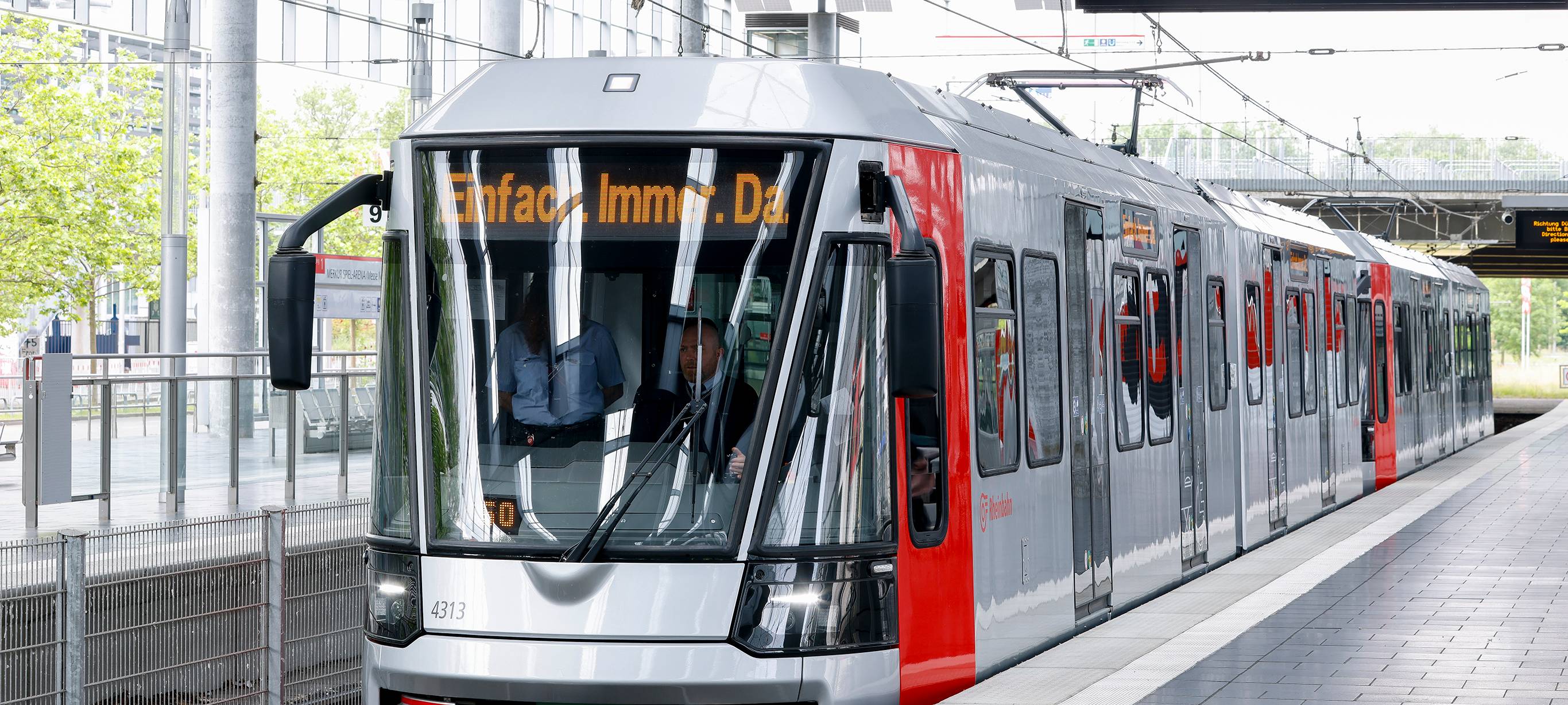 Park and Ride: Karneval in Düsseldorf