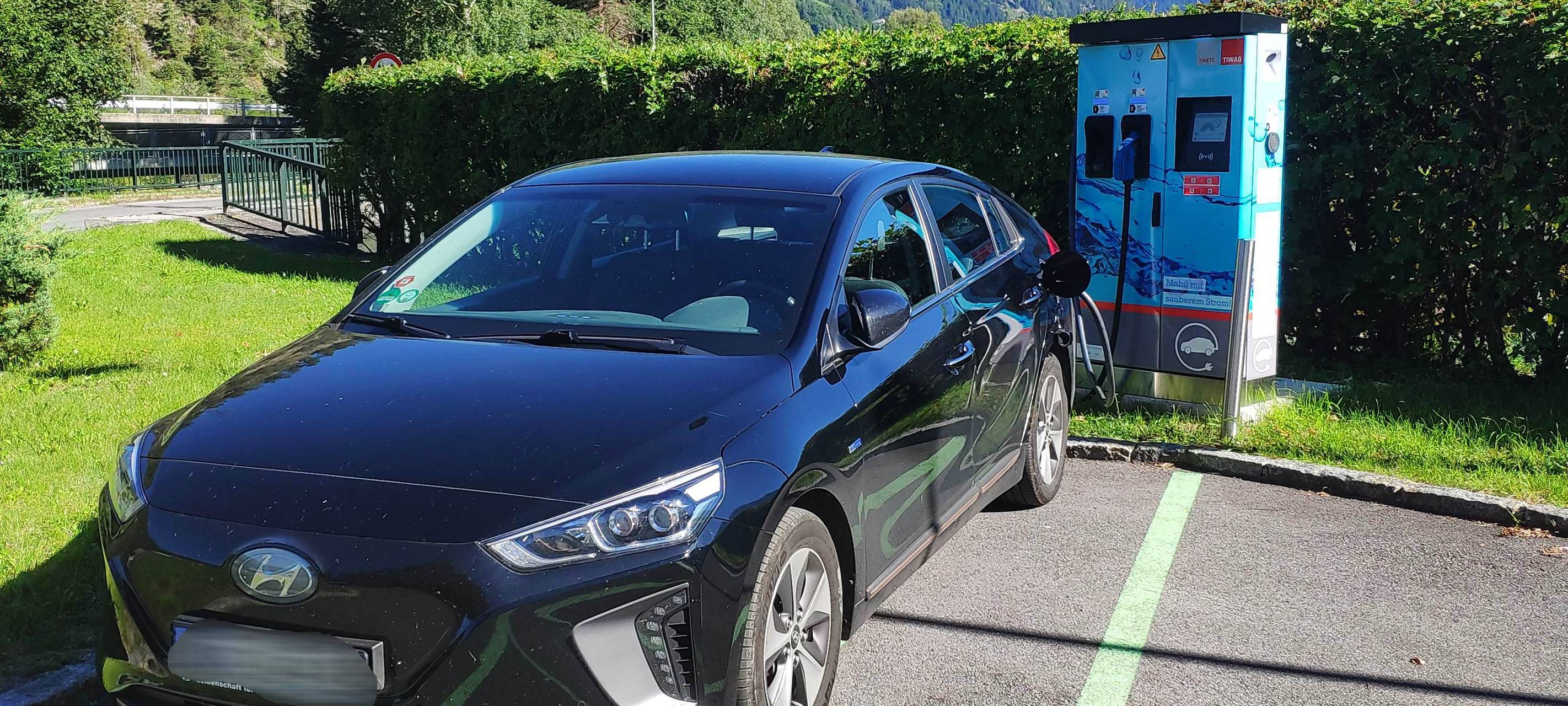 Willich: Neuer Ladepark nimmt Fahrt auf