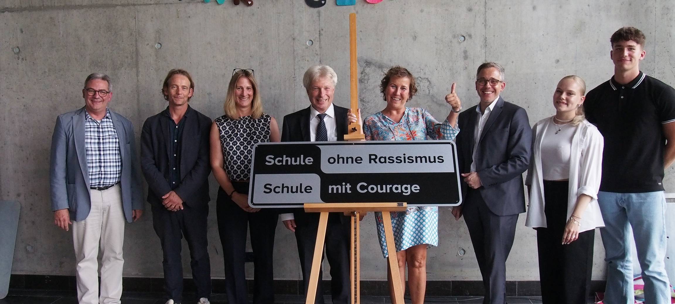 Schulen treten Netzwerk gegen Rassismus bei