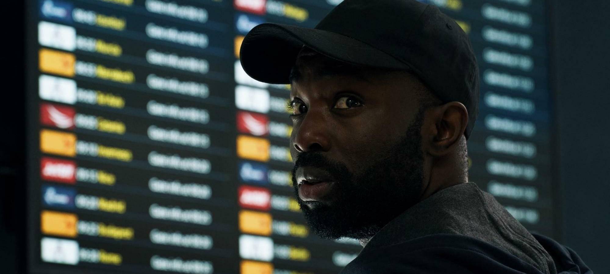 George am Flughafen.