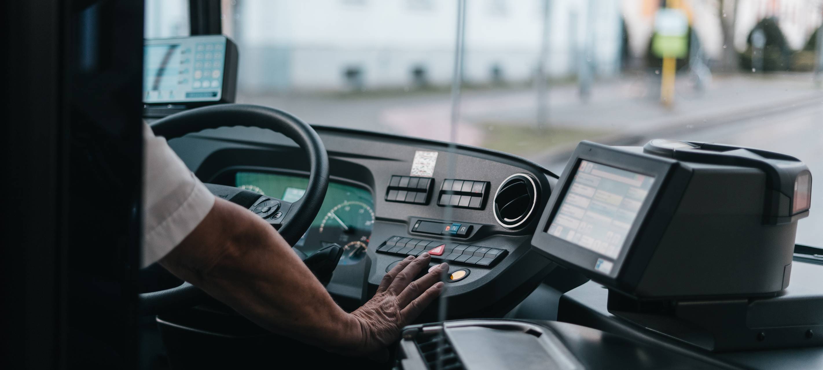 Neue Regionalbuslinie durch Kempen, Tönisvorst und Willich