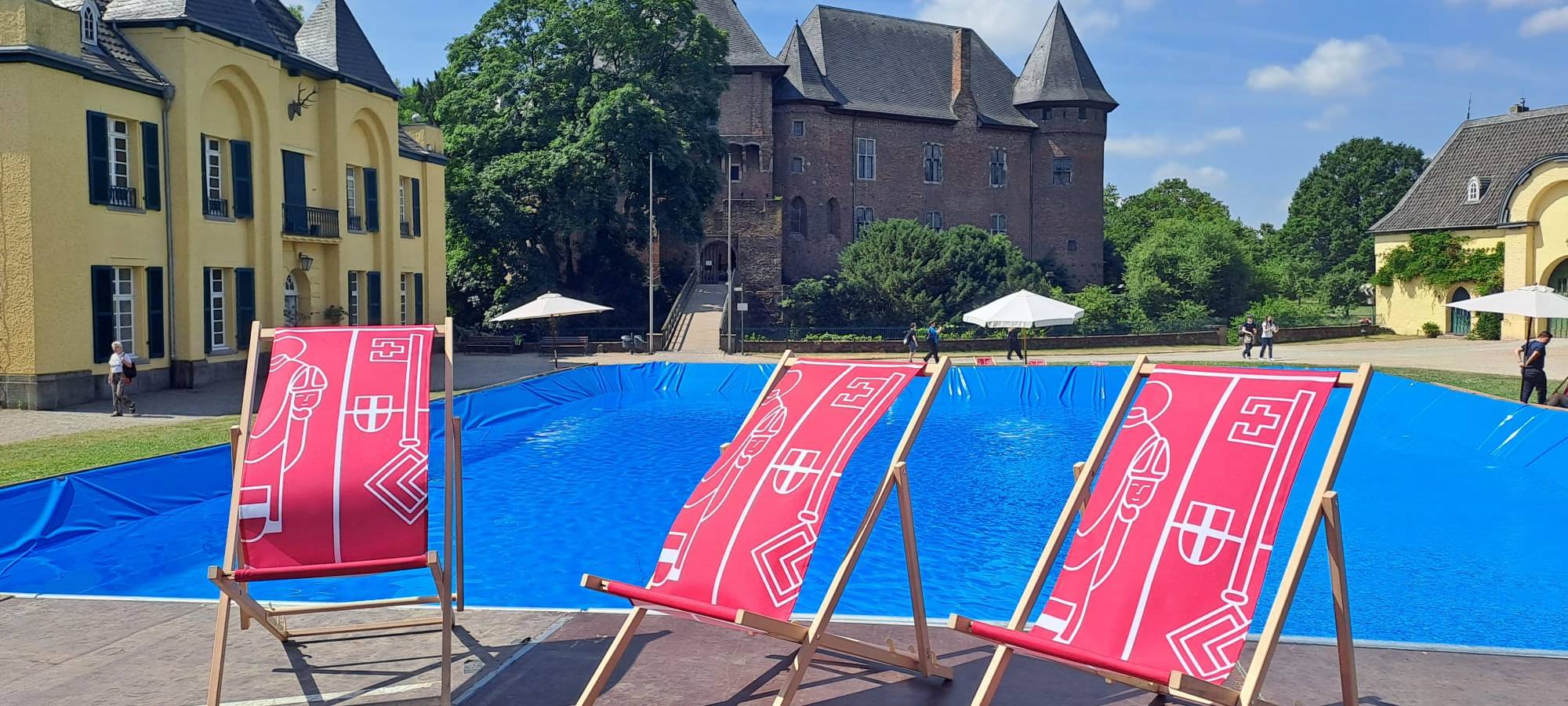 Mobiles Schwimmbad in Krefeld unterwegs