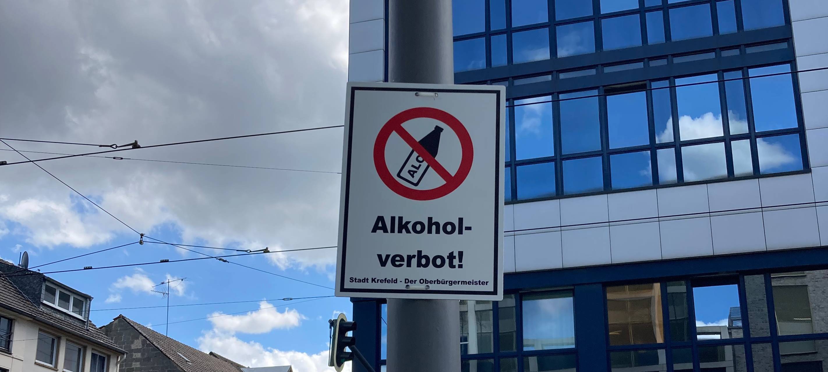 Krefeld beschließt überarbeitetes Alkohol- und Bettelverbot