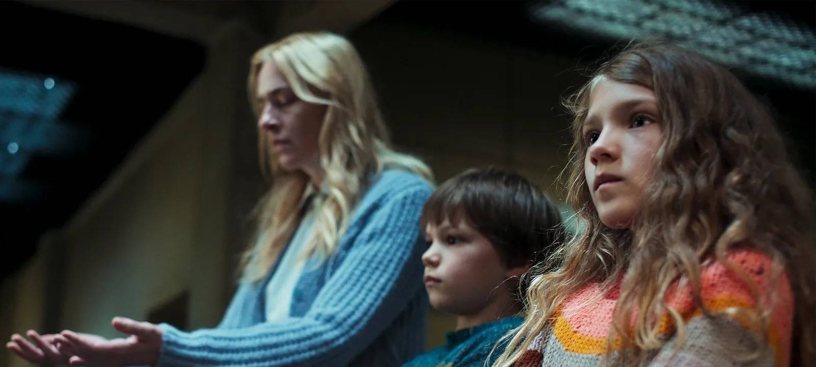 Lena und die Kinder haben Angst.