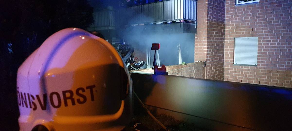 St.Tönis: Brand in einem Mehrfamilienhaus