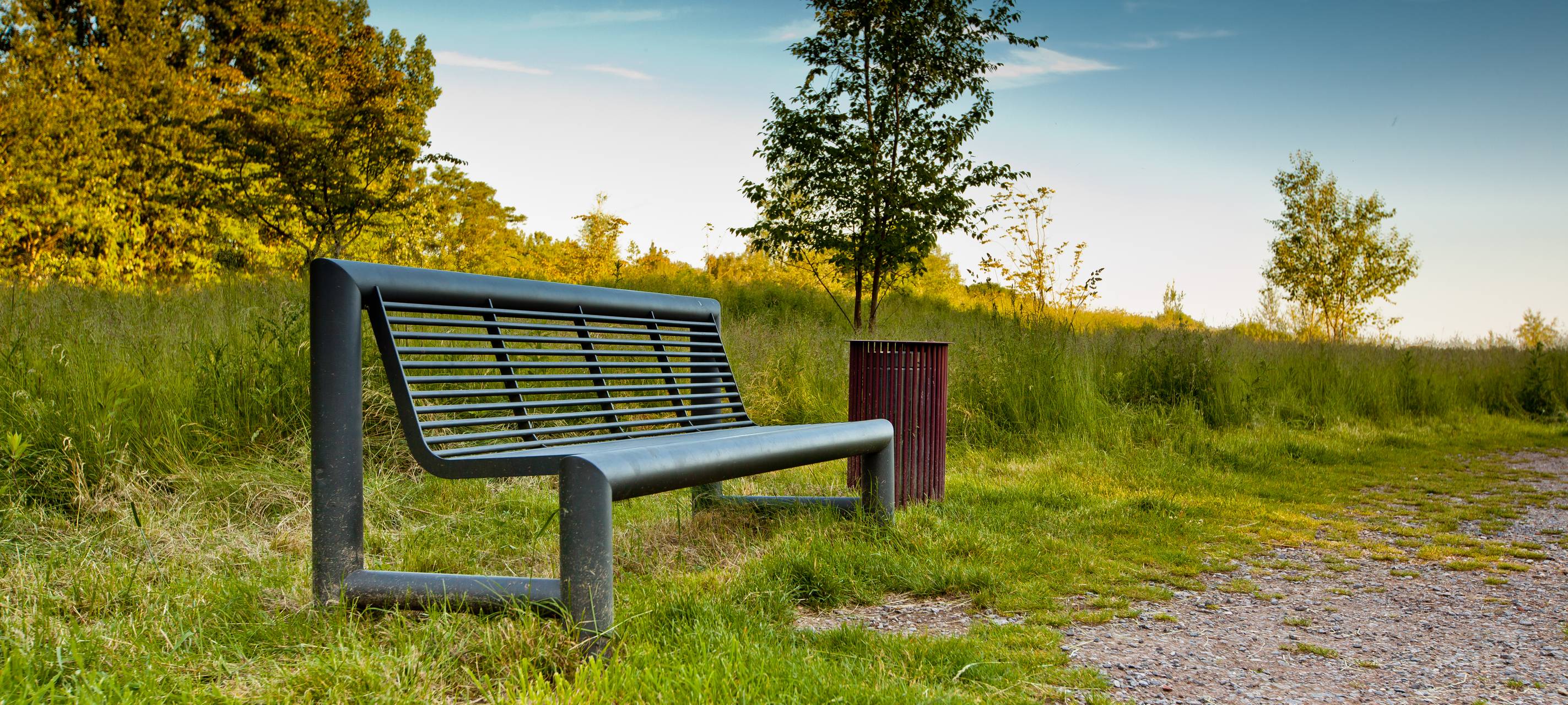 Die Krefelder Kölner Straße lädt zum Verweilen ein
