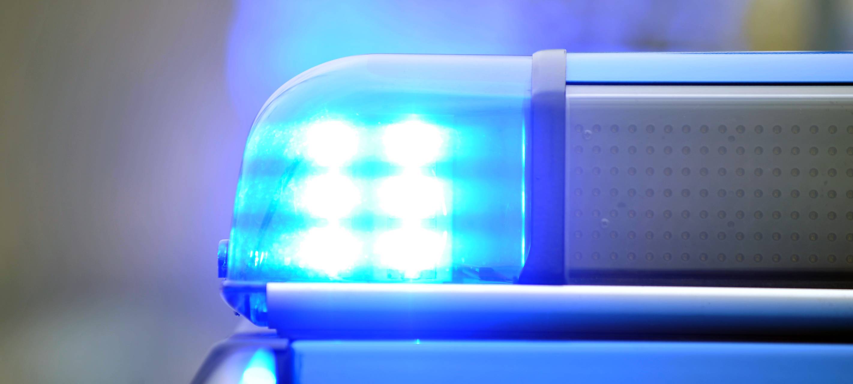 Verfolgungsfahrt endete an Ampelmast