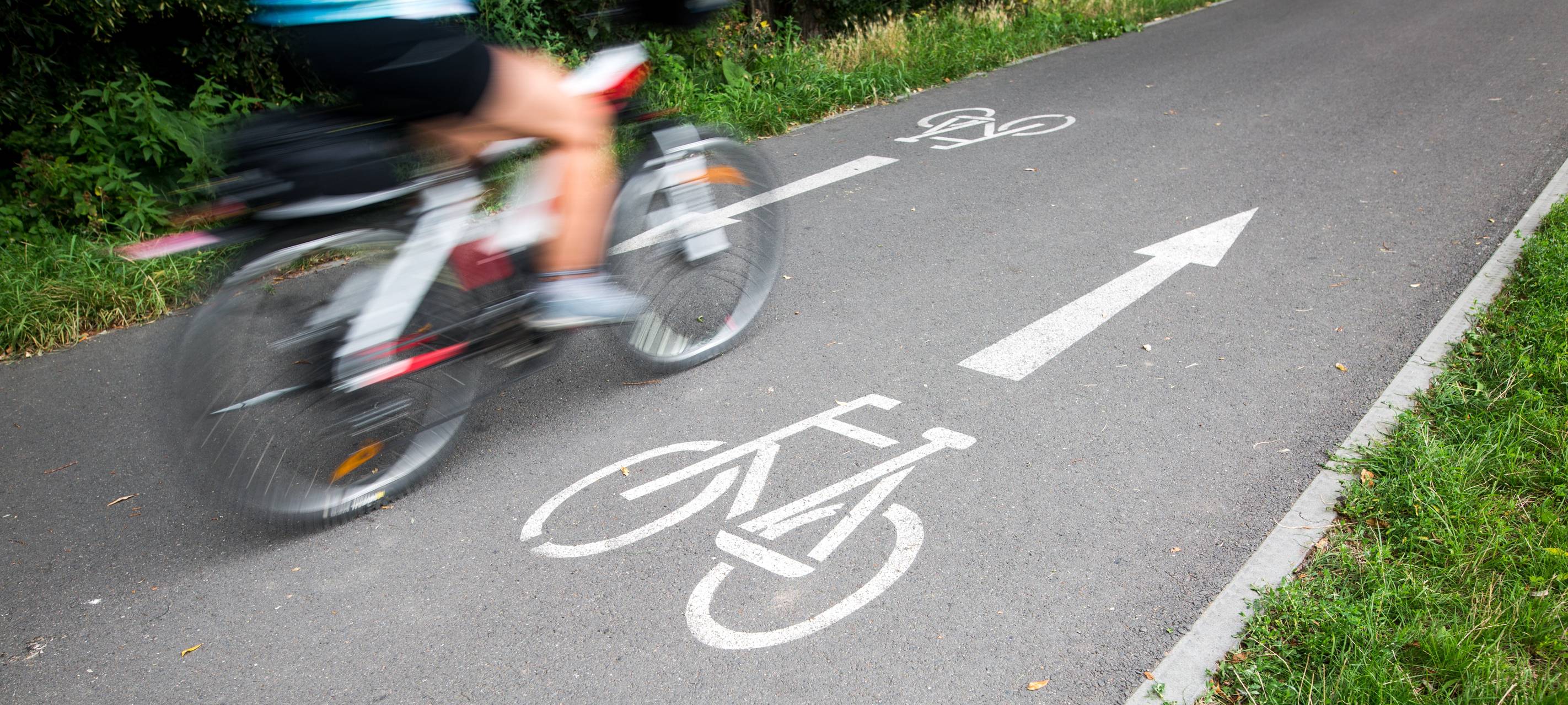 Ostermarsch in Krefeld: Radtour für Frieden und Abrüstung