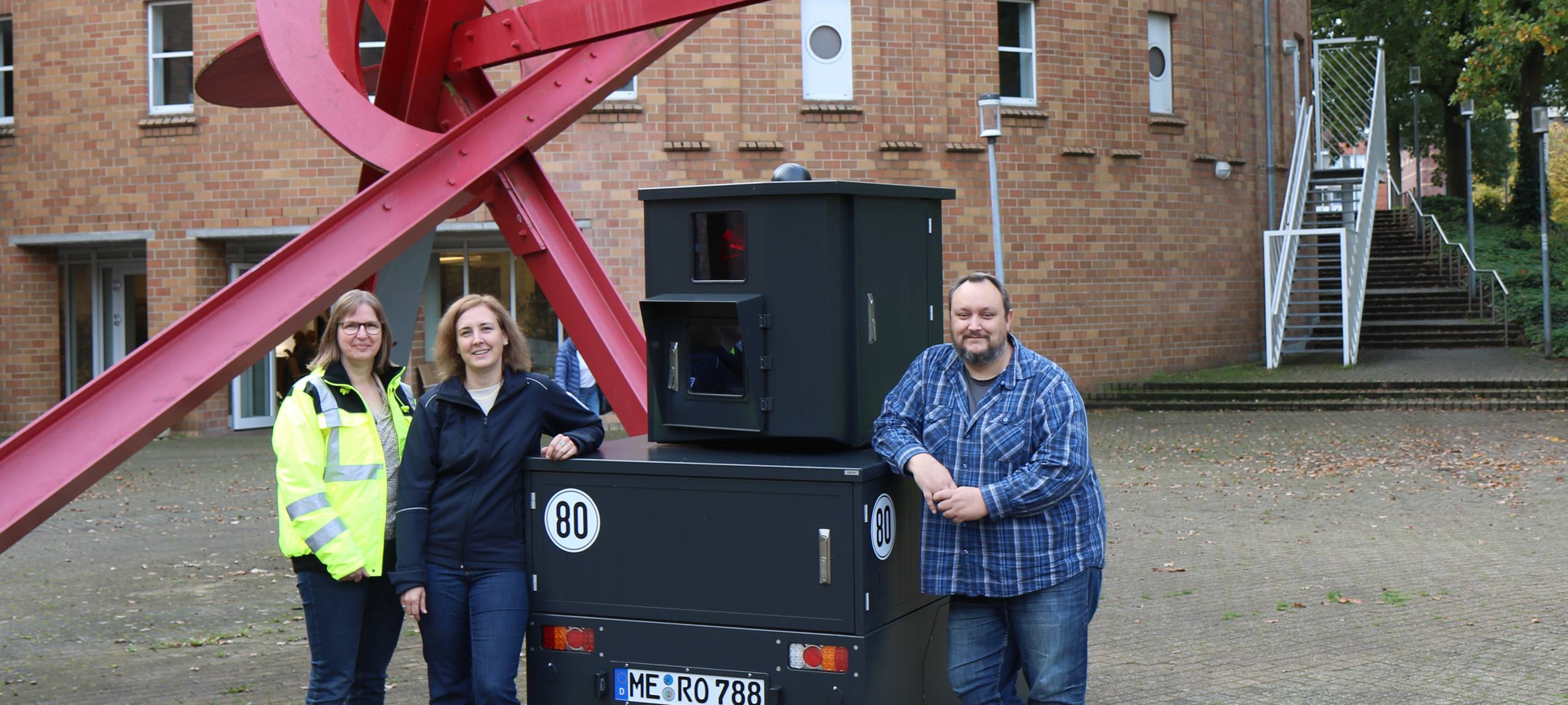 Kreis Viersen hat neuen Blitzer-Anhänger "Uschi"