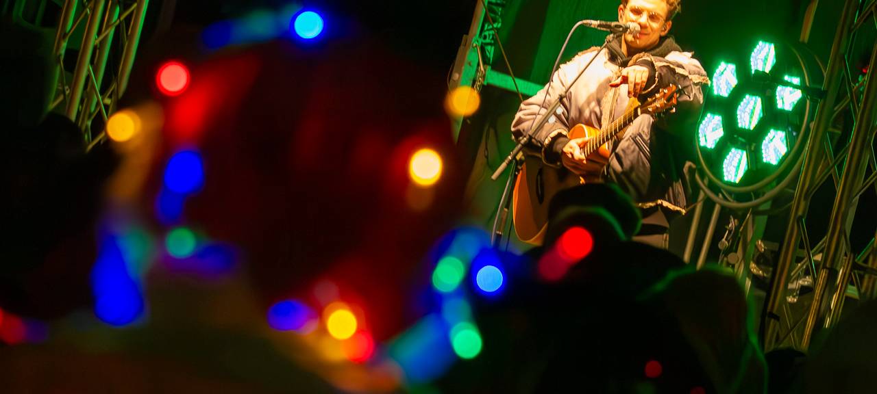 Lichtblicke on Tour 11.12.24 Krefeld mit KAMRAD (KAMRAD auf der Bühne)