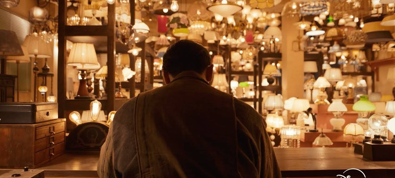 Der Light Shop hat jeden Abend geöffnet.