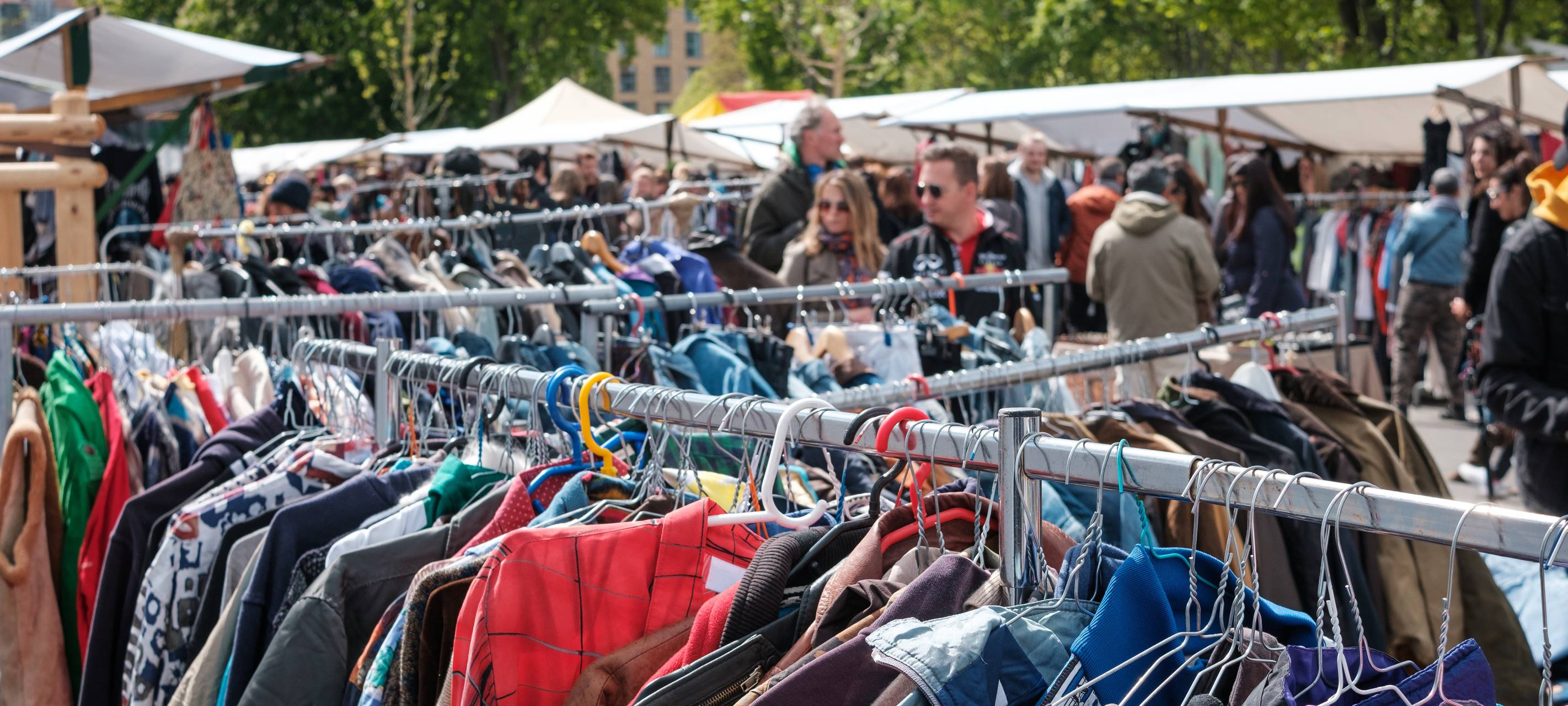 Niederrhein: Hoftrödel und Kirmesmärkte stehen an