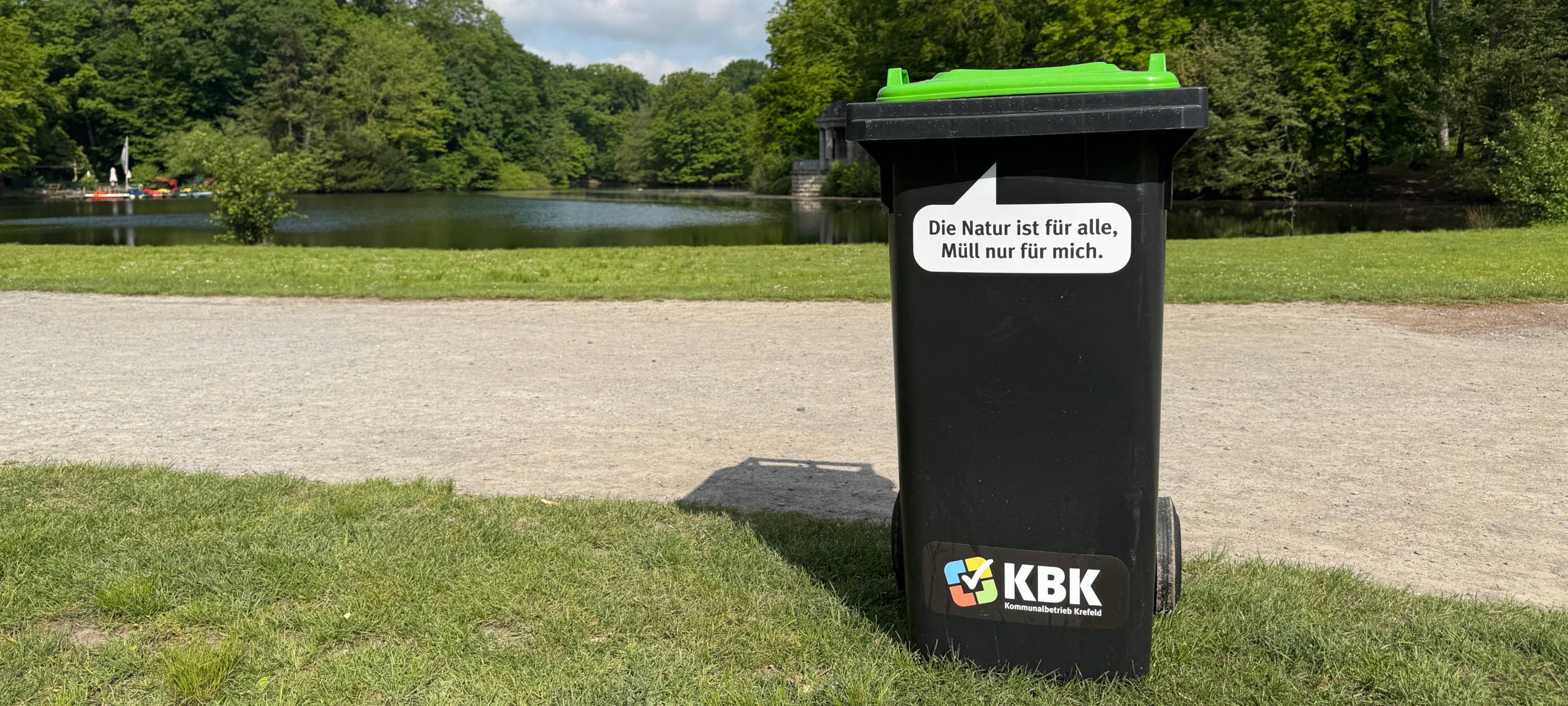 Zusätzliche Mülltonnen in Krefelder Parks