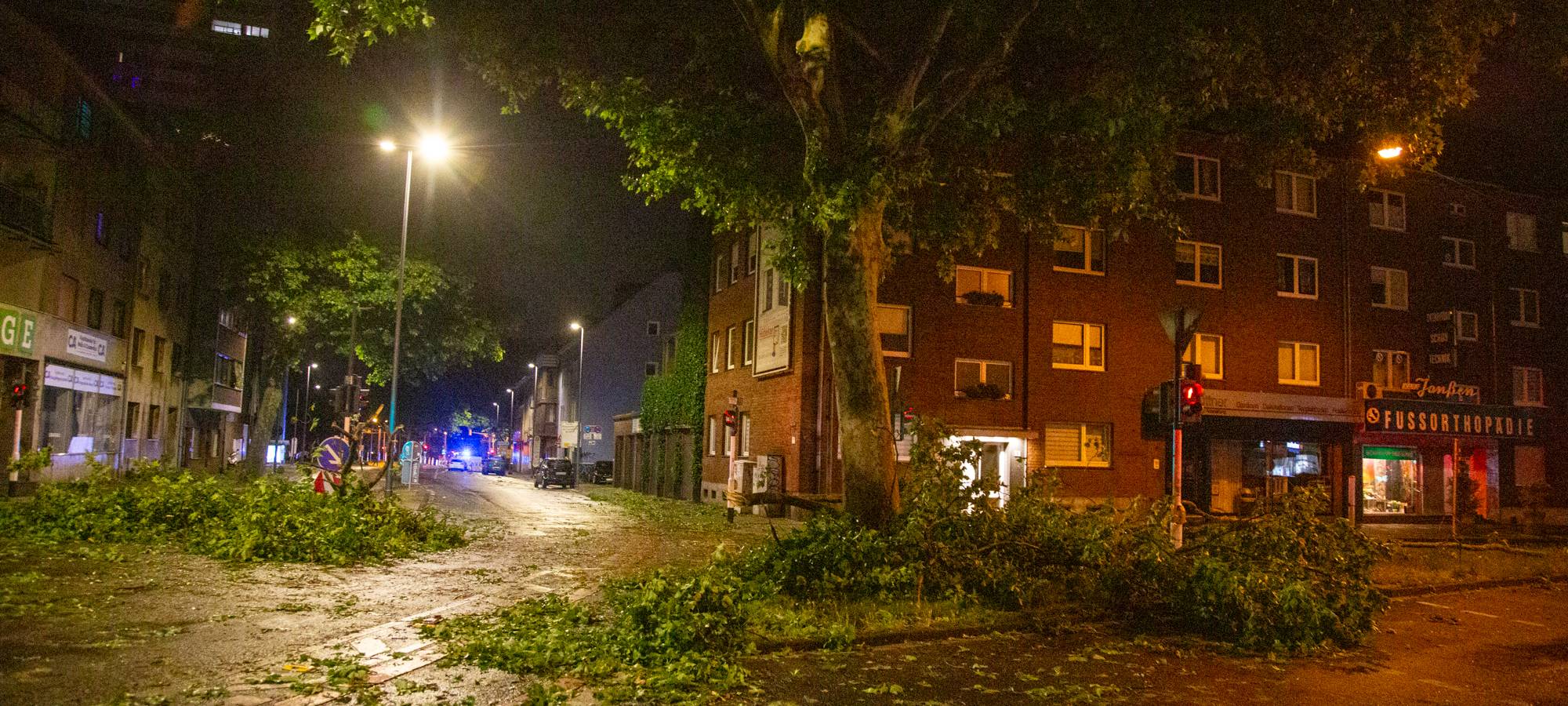 Große Feuerwehreinsätze am Niederrhein