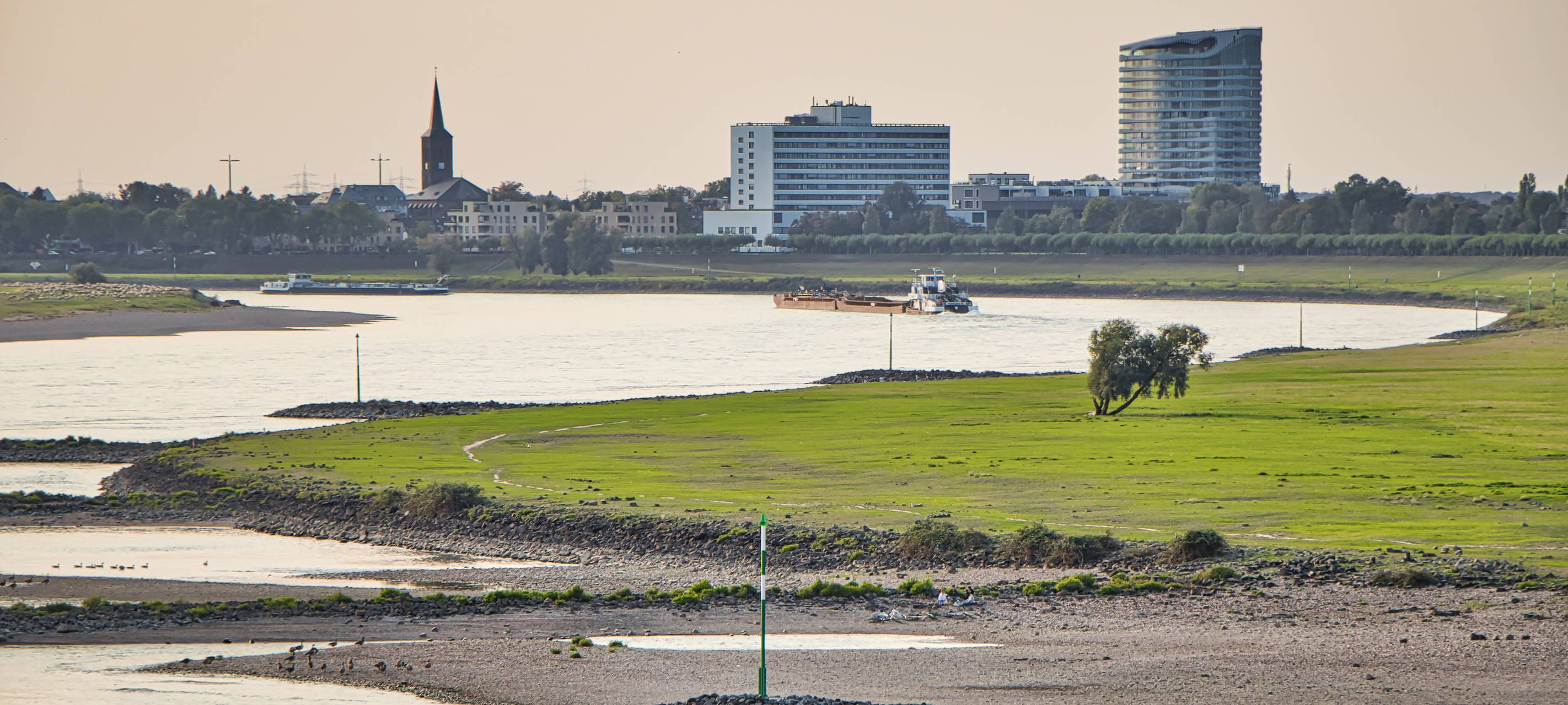 Rheinpegel am Niederrhein steigt wieder an