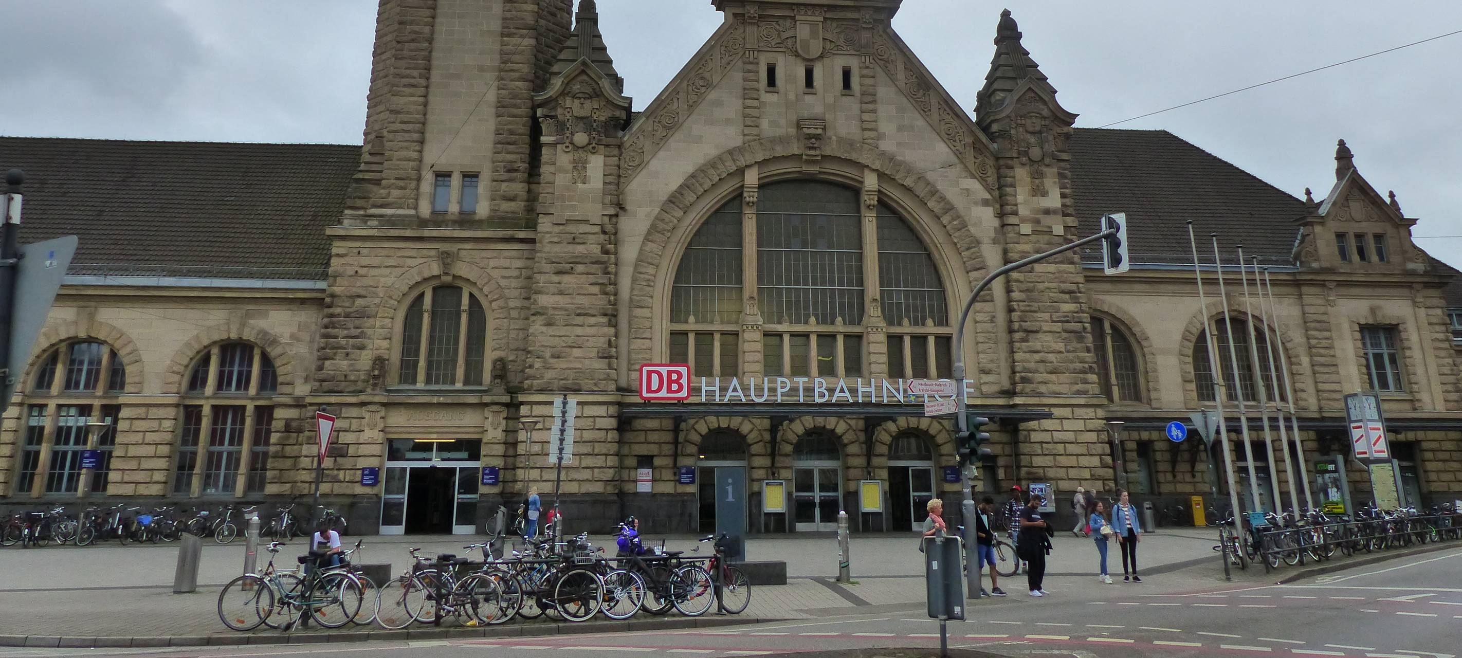 Weiterhin Ticketverkauf am HBF in Krefeld