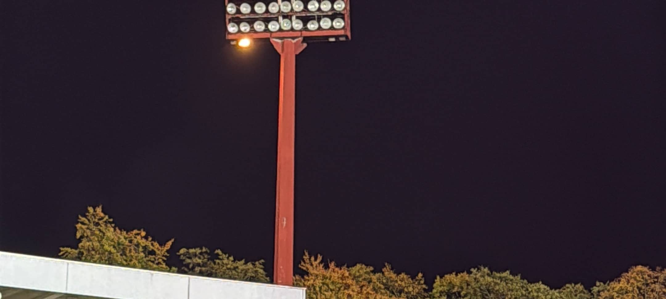Attacke beim KFC-Spiel