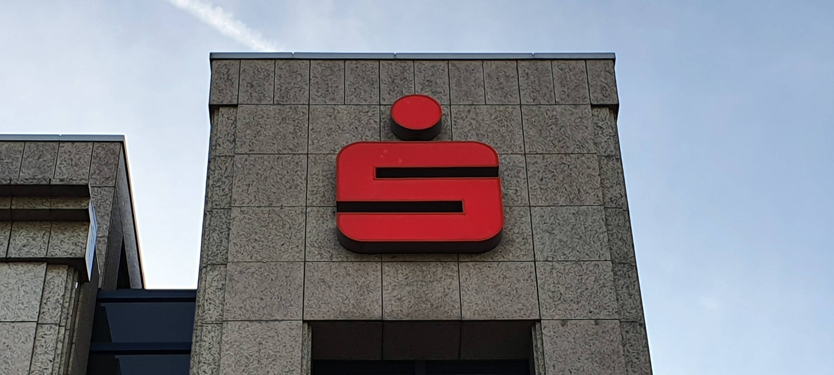 Sparkasse Krefeld zieht positive Jahresbilanz