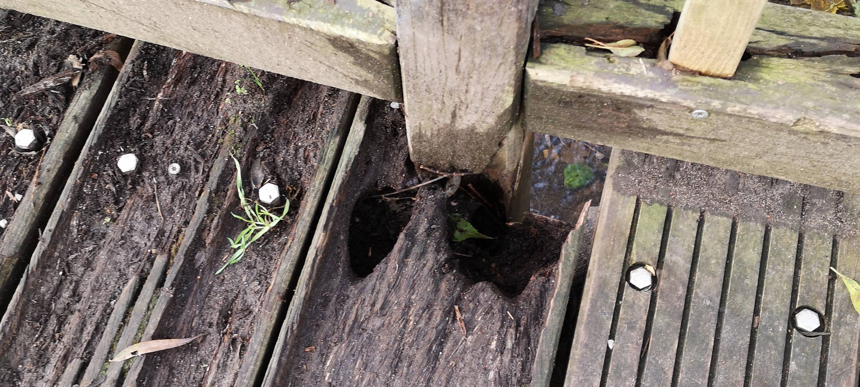 Brücke im Kaiserpark dauerhaft gesperrt
