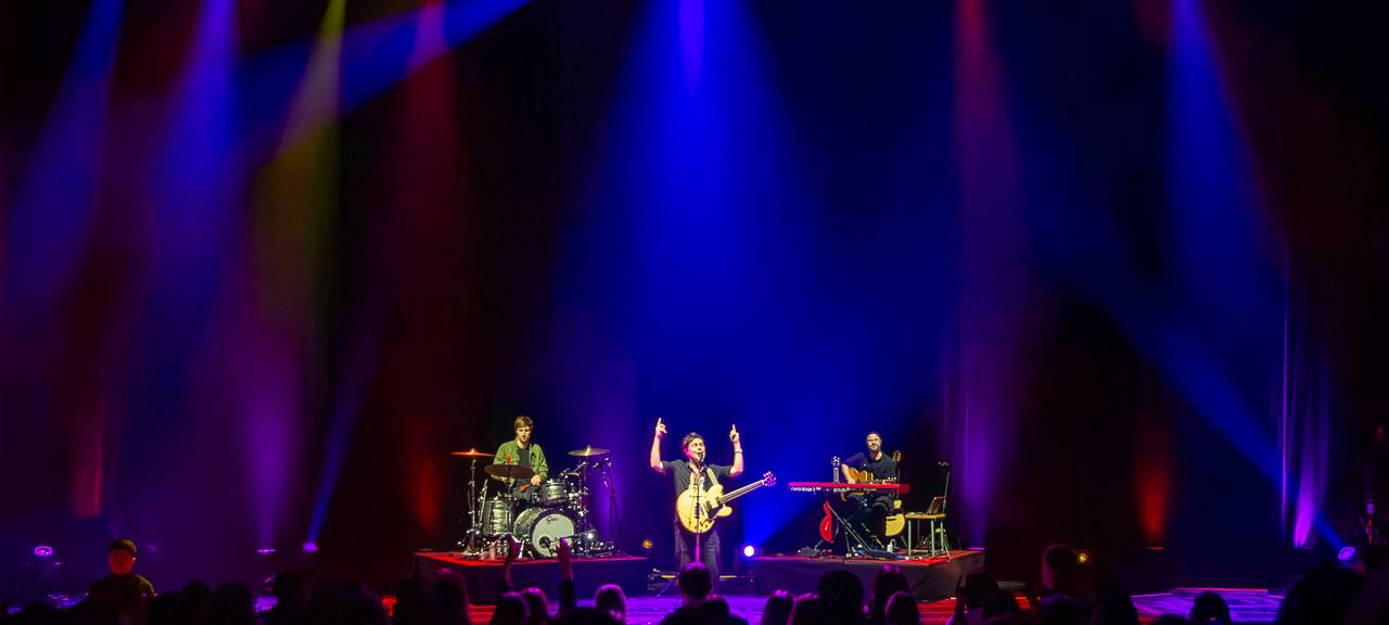 Lichtblicke Weihnachtskonzert: Über 165.000 Euro für den guten Zweck! - Michael Patrick Kelly hautnah