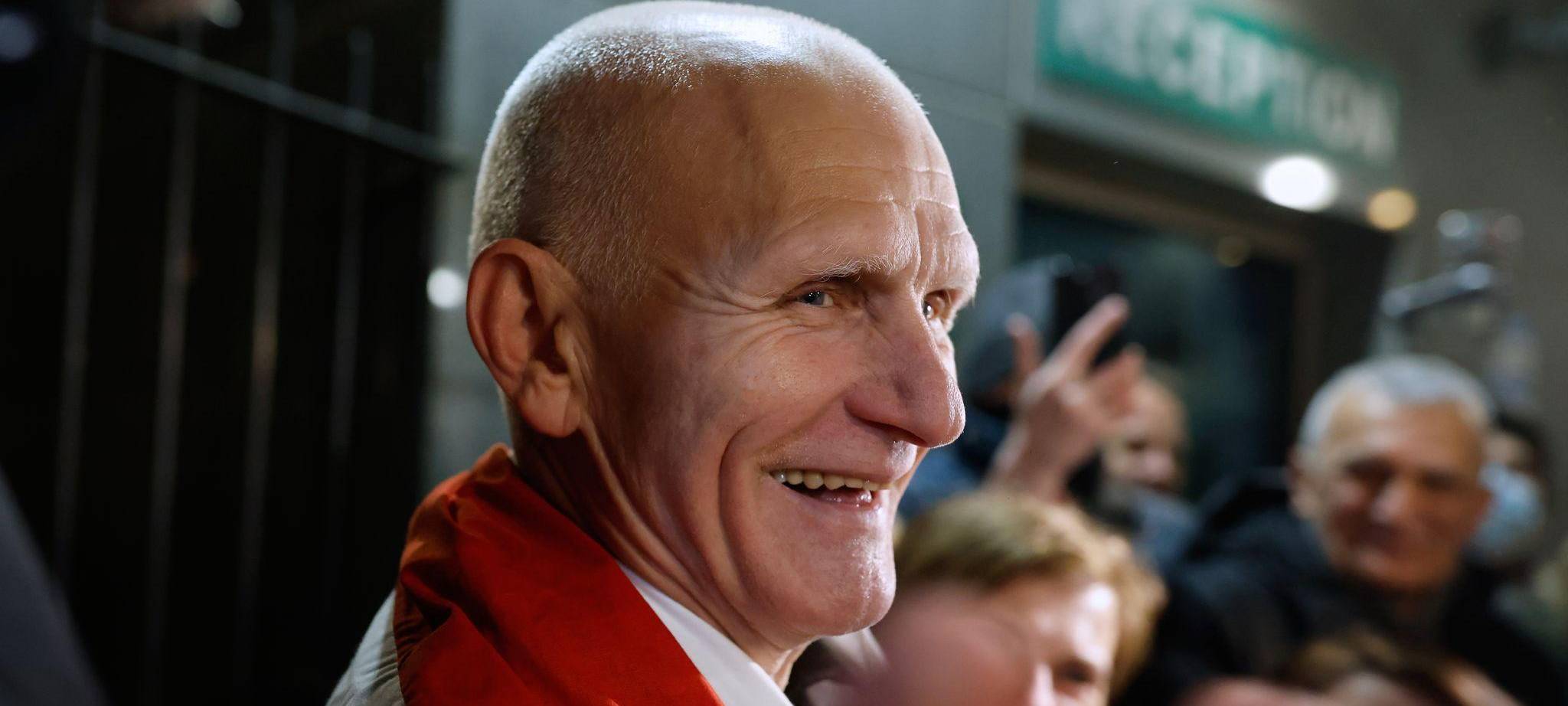 Belarus lässt 123 politische Gefangene frei